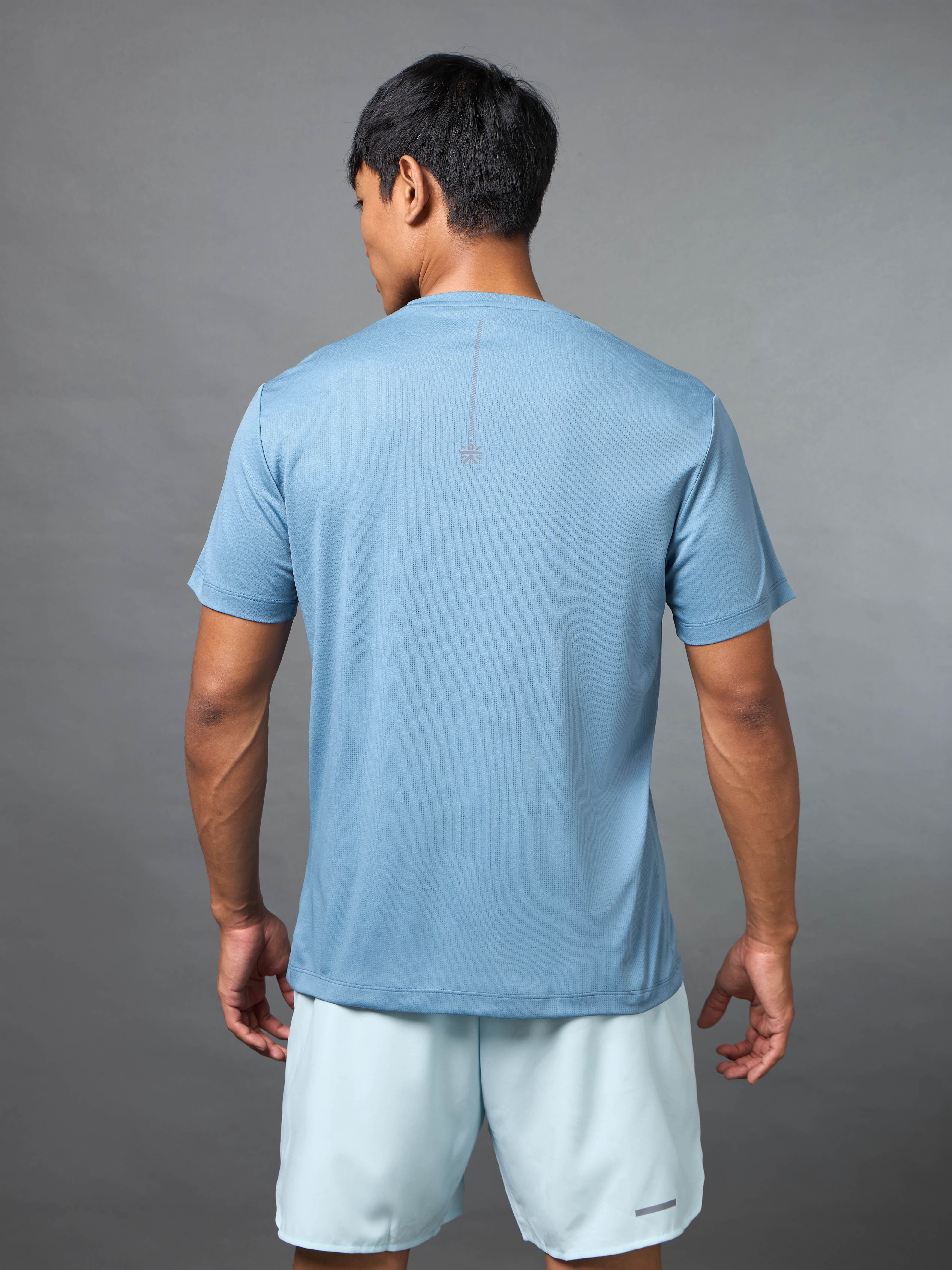 Men's Train All Day Essential Blue T-shirt
