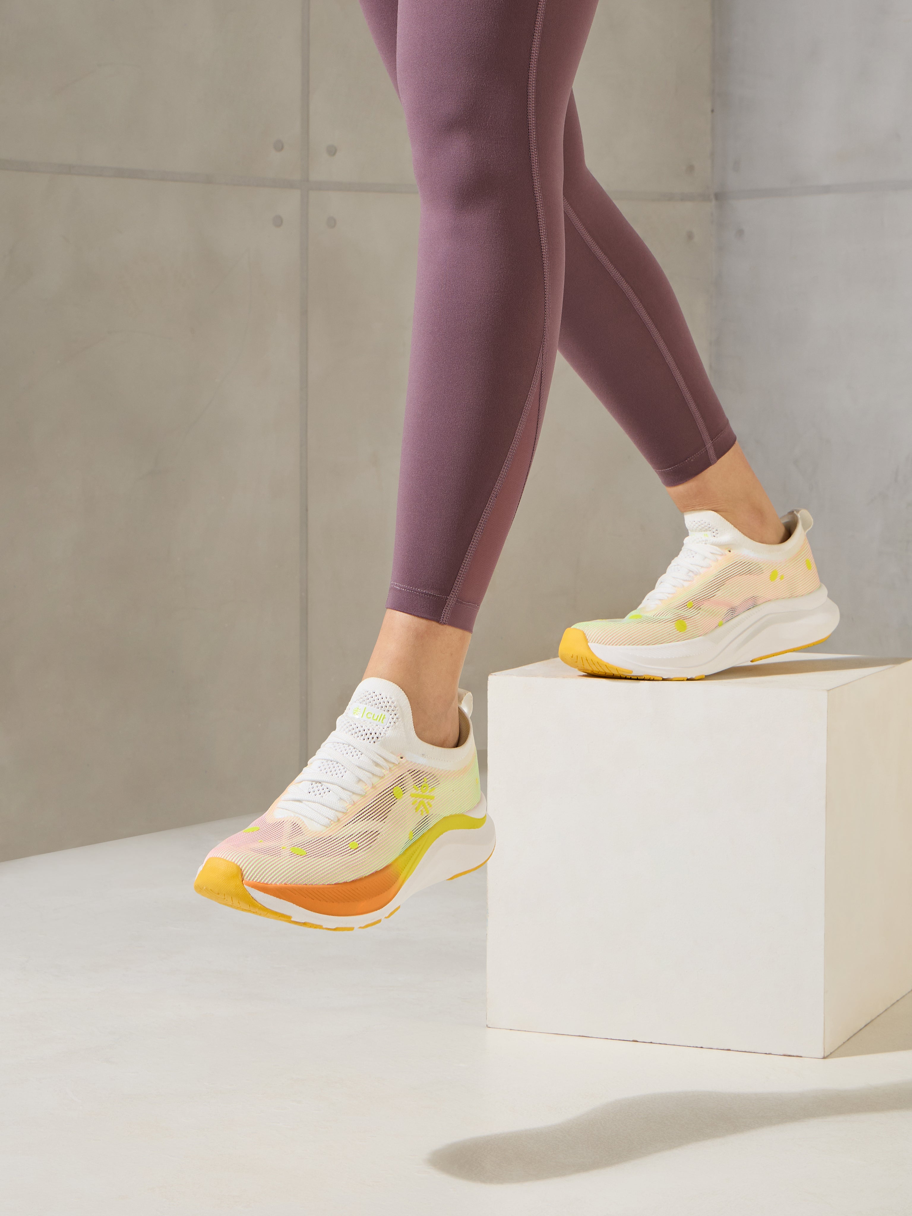 cult Women's Glidewave Running Shoes - Orange