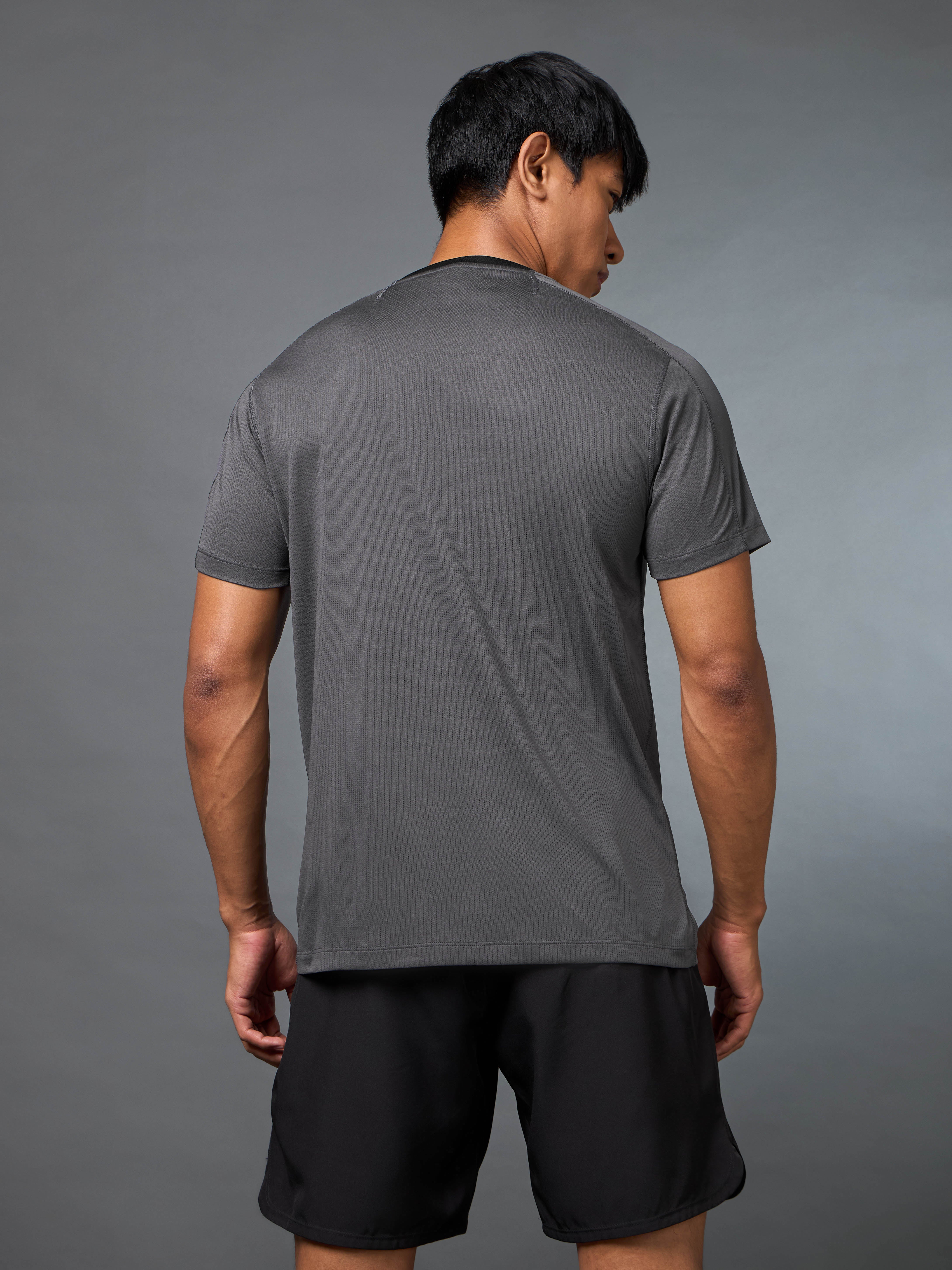 Men's Grey Cross Train Active T-shirt
