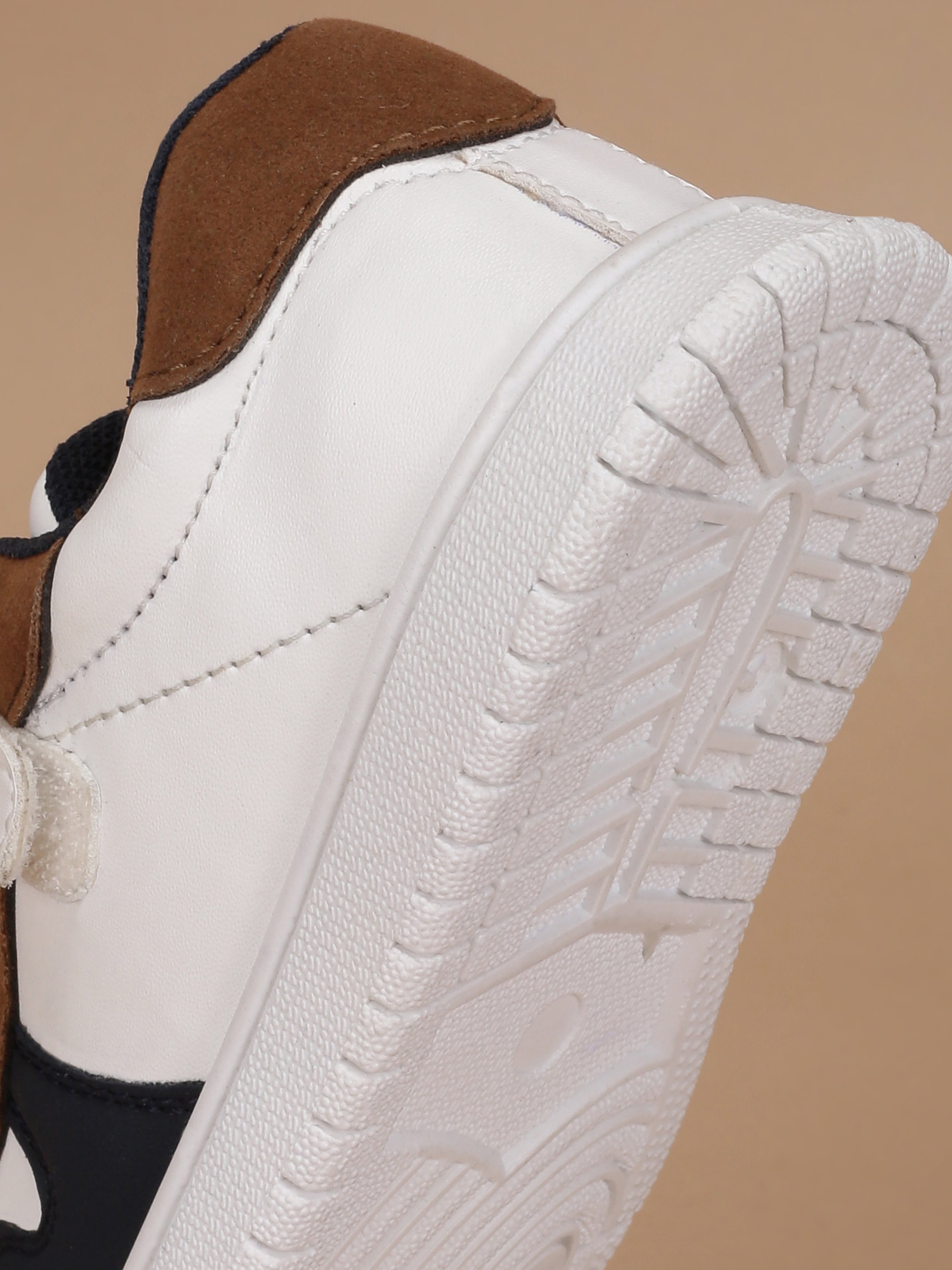 Avant Kids MiniVogue Sneakers - Tan/Navy