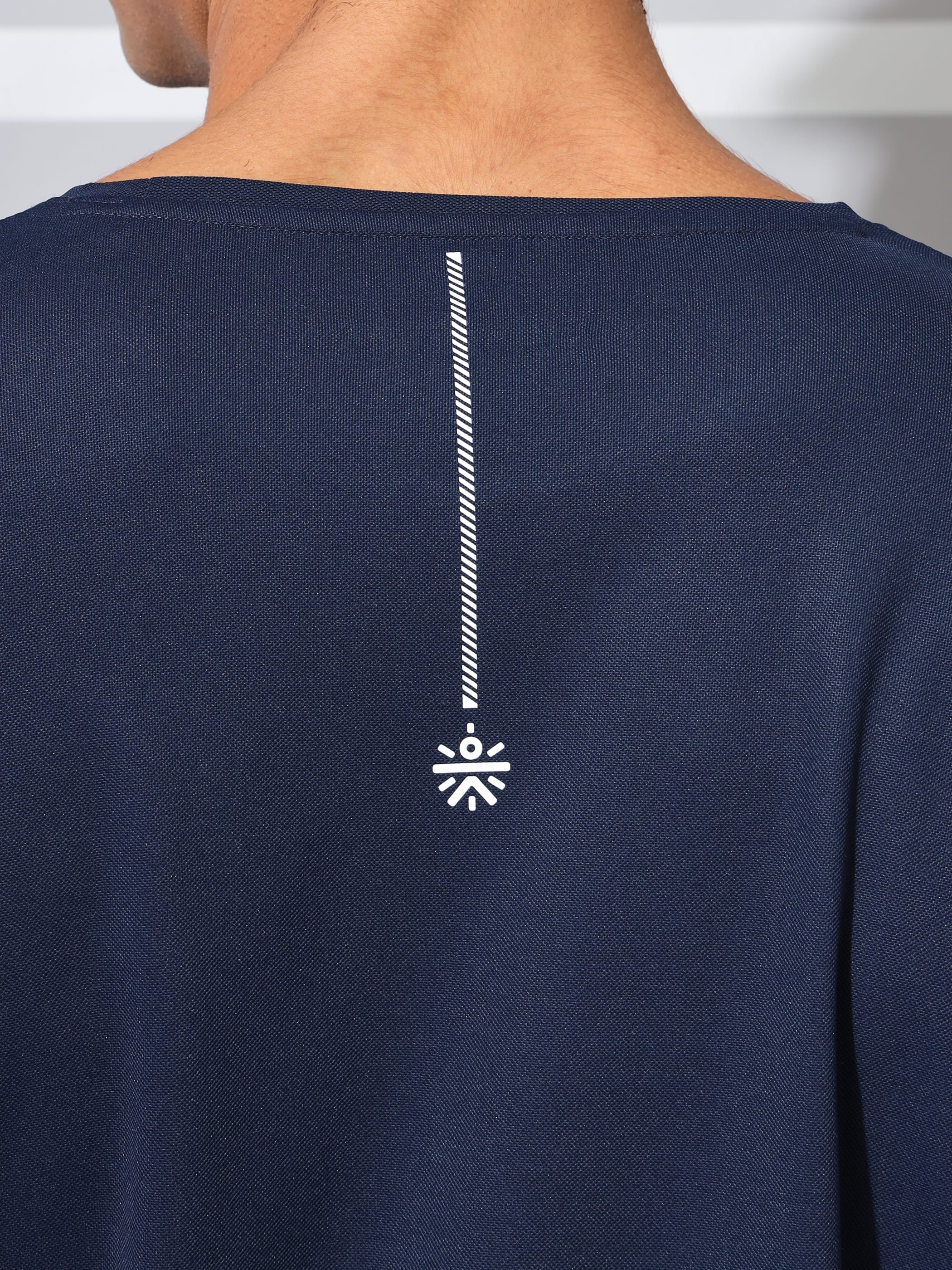 Graphic Performance T-shirt with Thumbholes