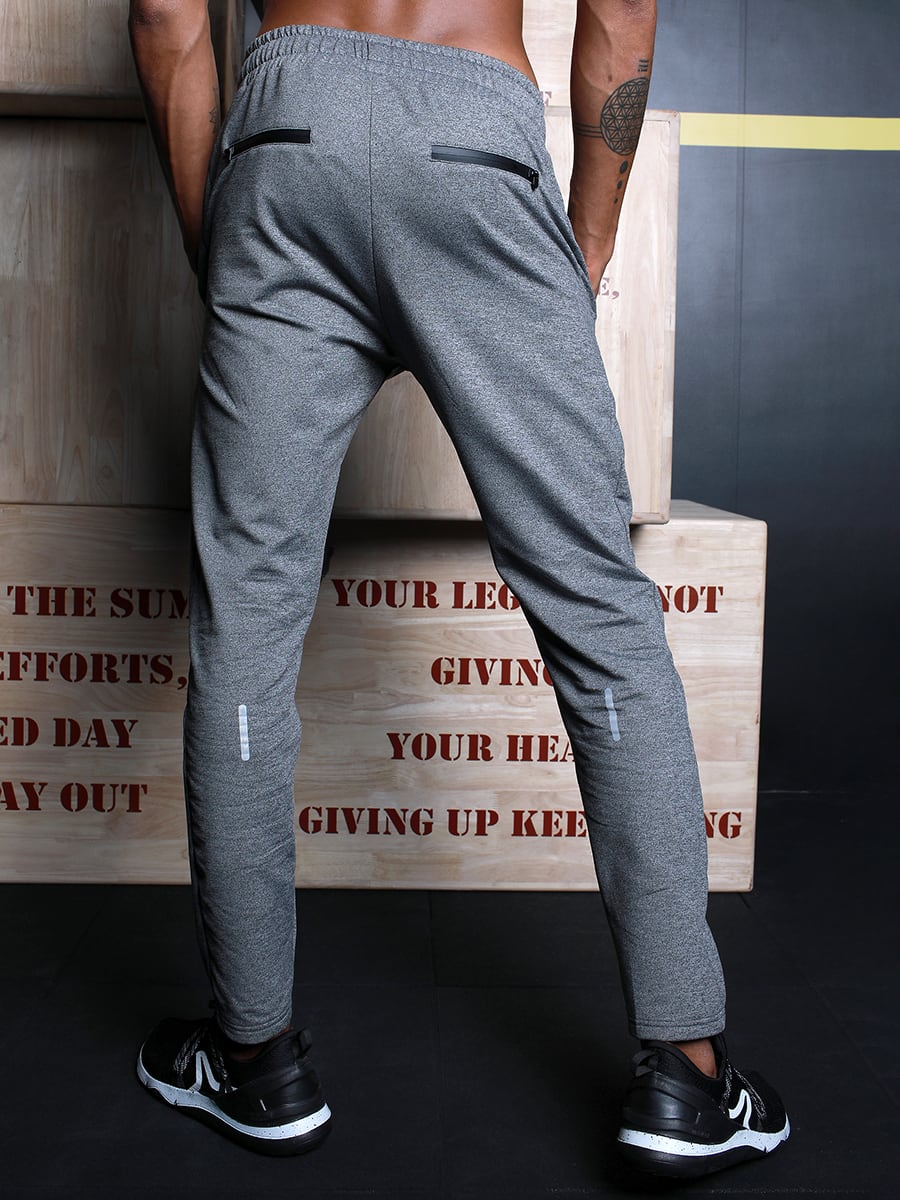Men Vital Tapered Grey Tracks