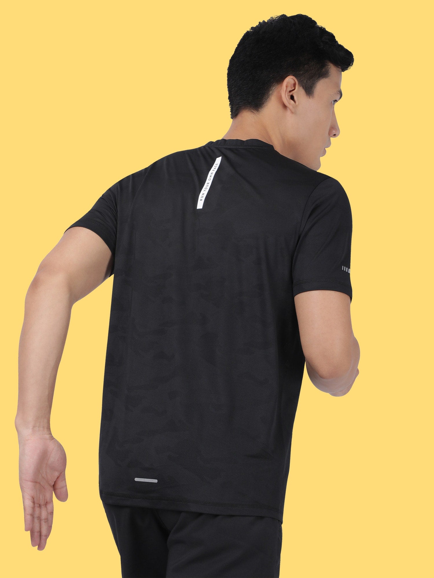 Vital Vent Black Camo Running Relaxed Tee