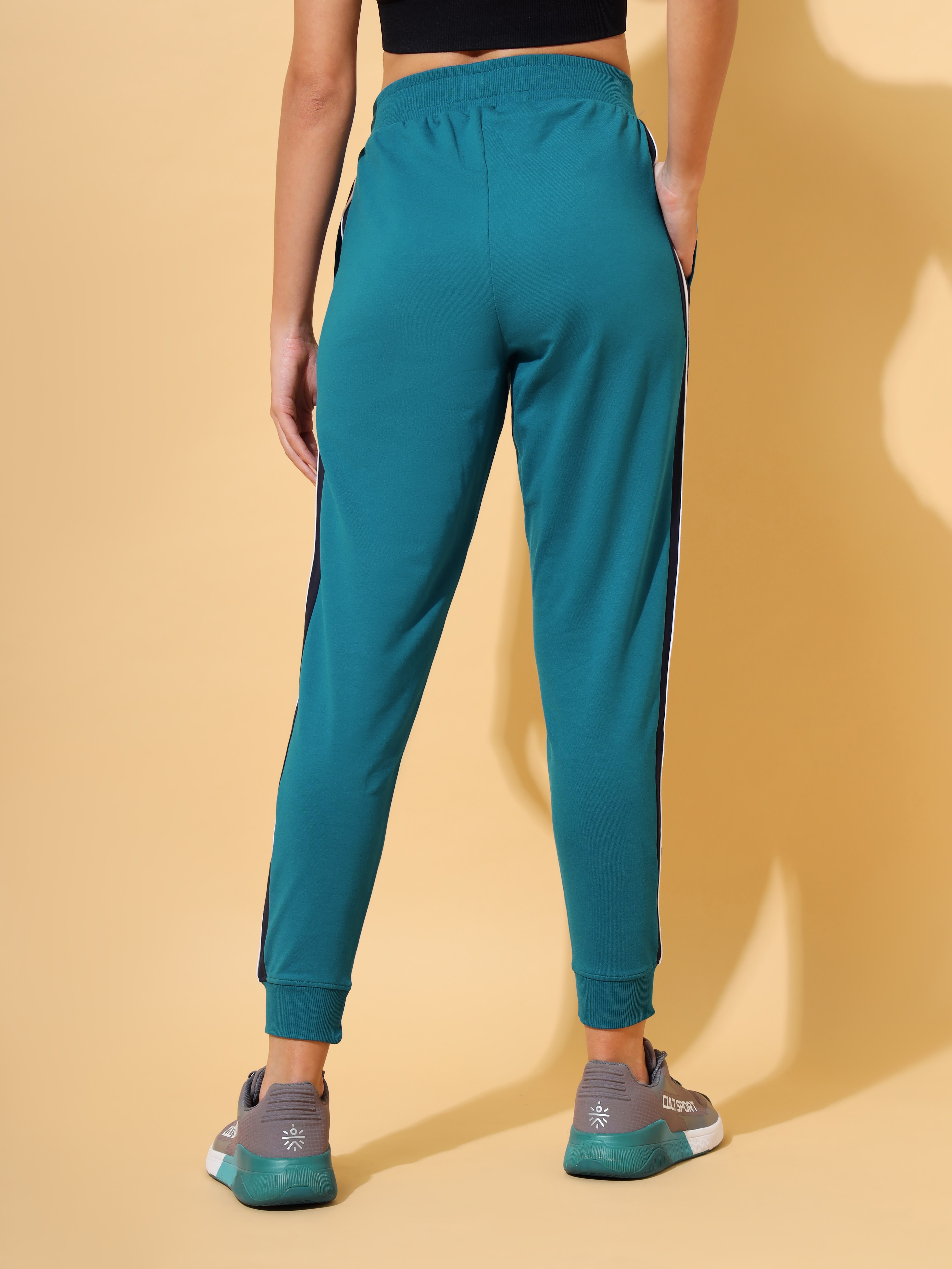 Comfort Joggers with Contrast Piping Detail