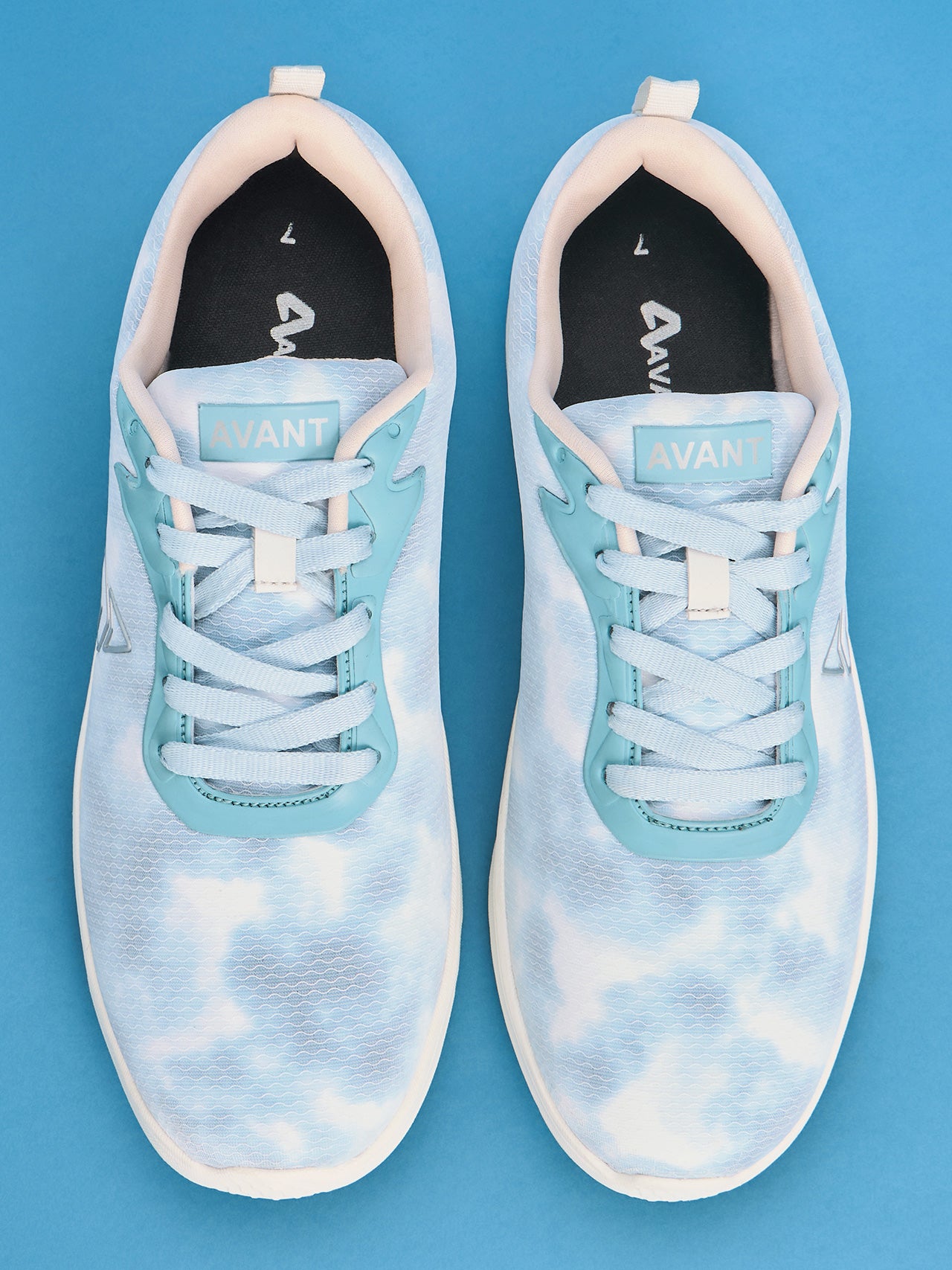 Avant Women's Elegant Walking Shoes - Blue/White