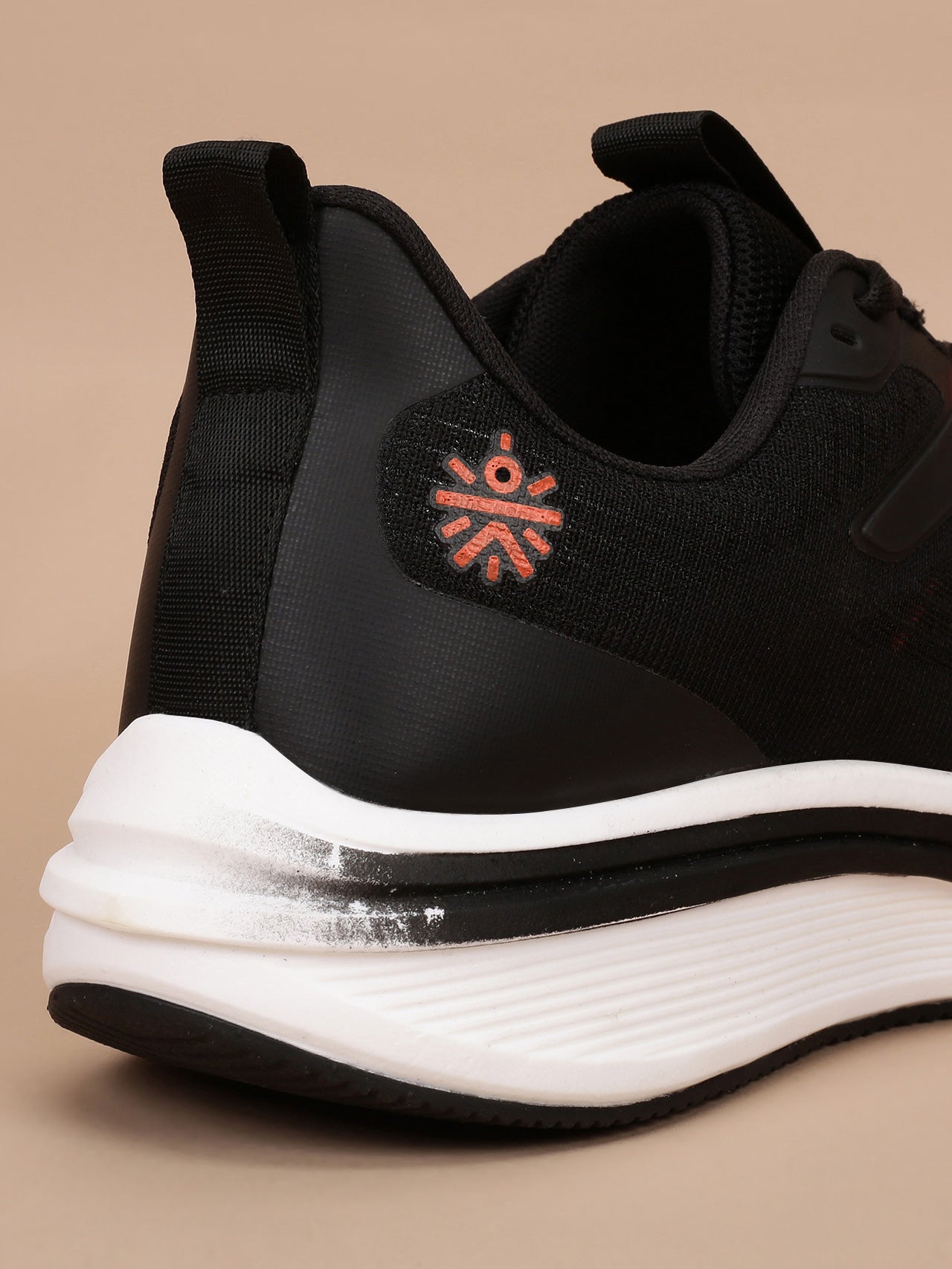 cult Men's Versa Freeway Running shoes - Black/Red