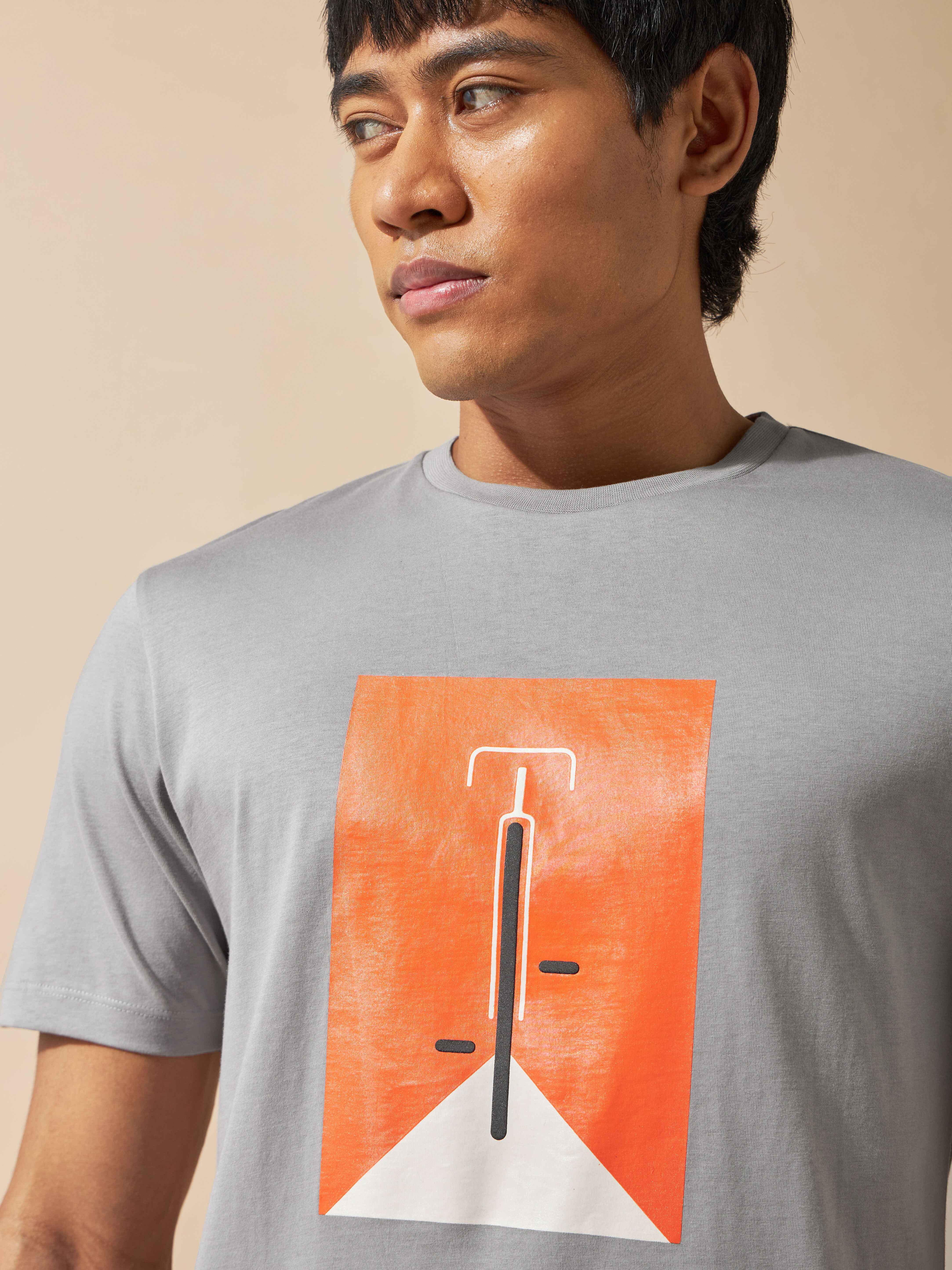 Cyclist Iconographic Print T-shirt
