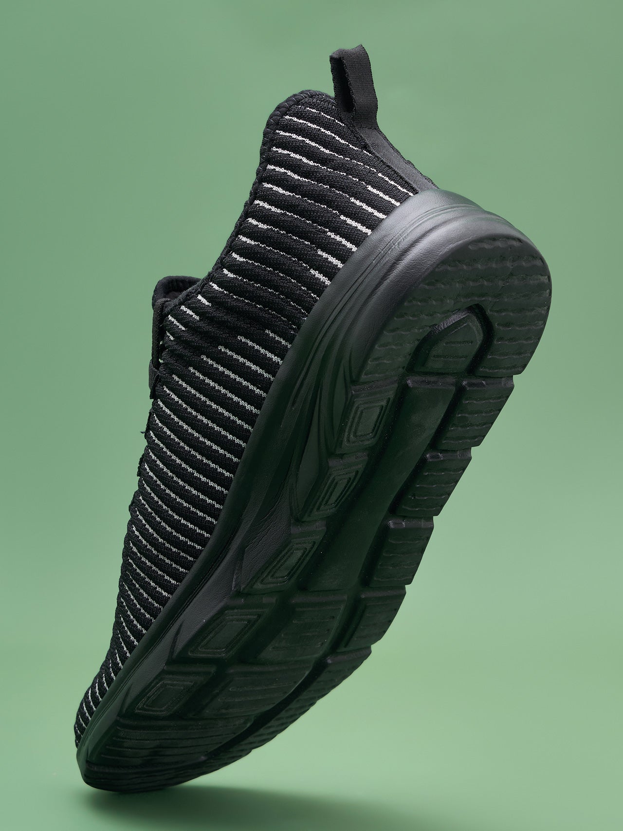 Avant Men's Maze On Walking shoes- Black