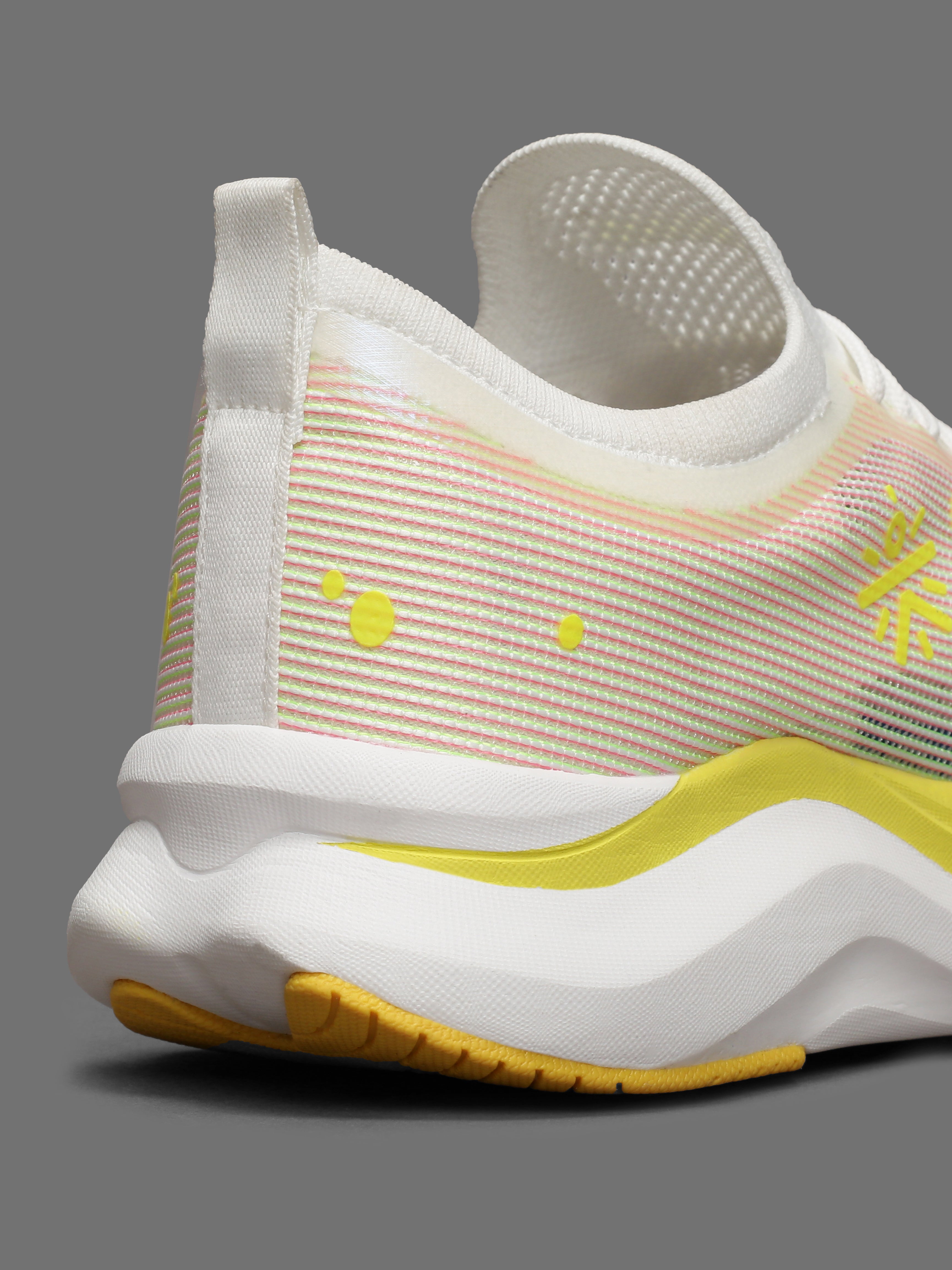 cult Women's Glidewave Running Shoes - Orange