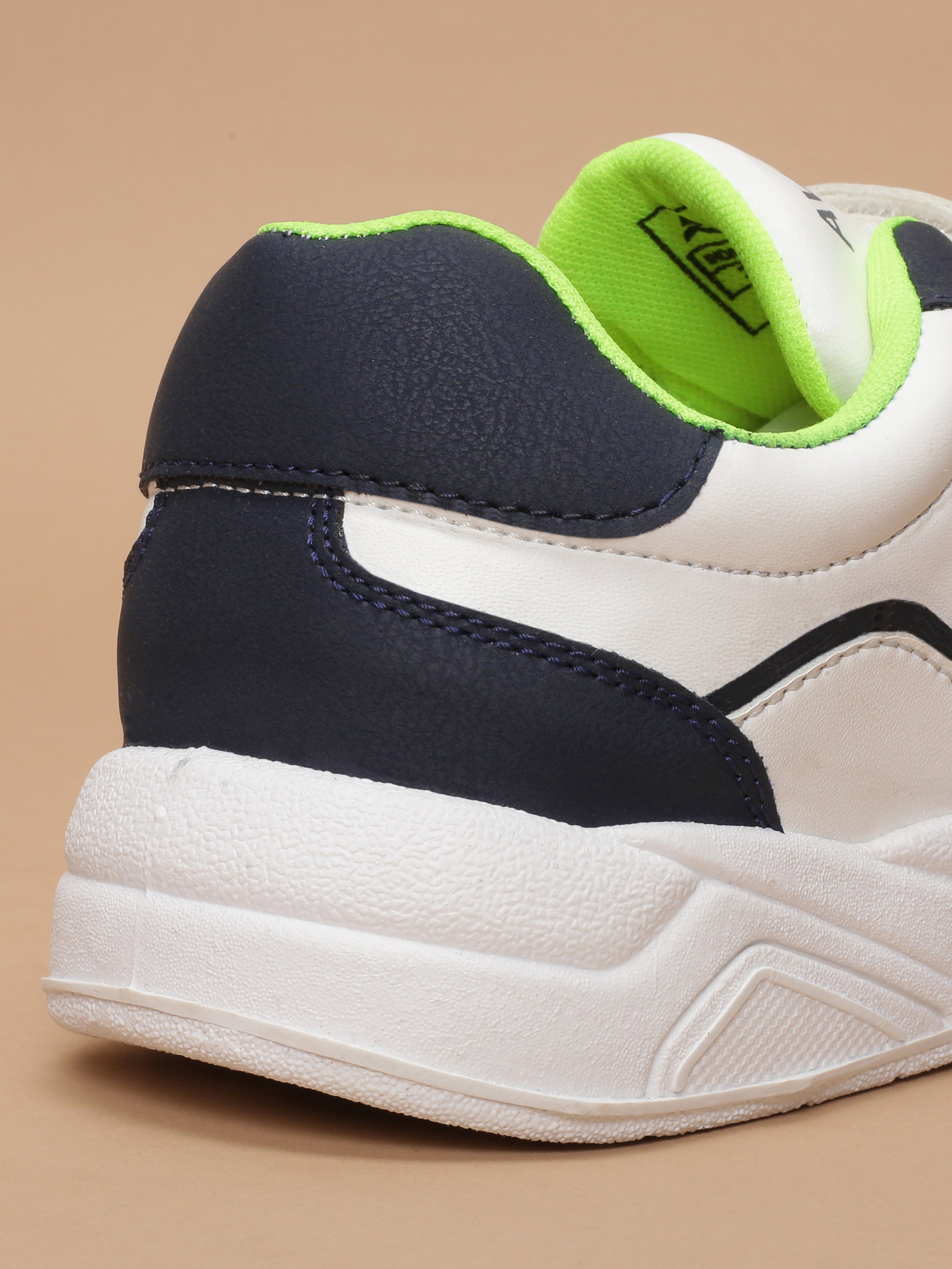 Avant Kids TurboTots Sneaker - White/Navy Blue