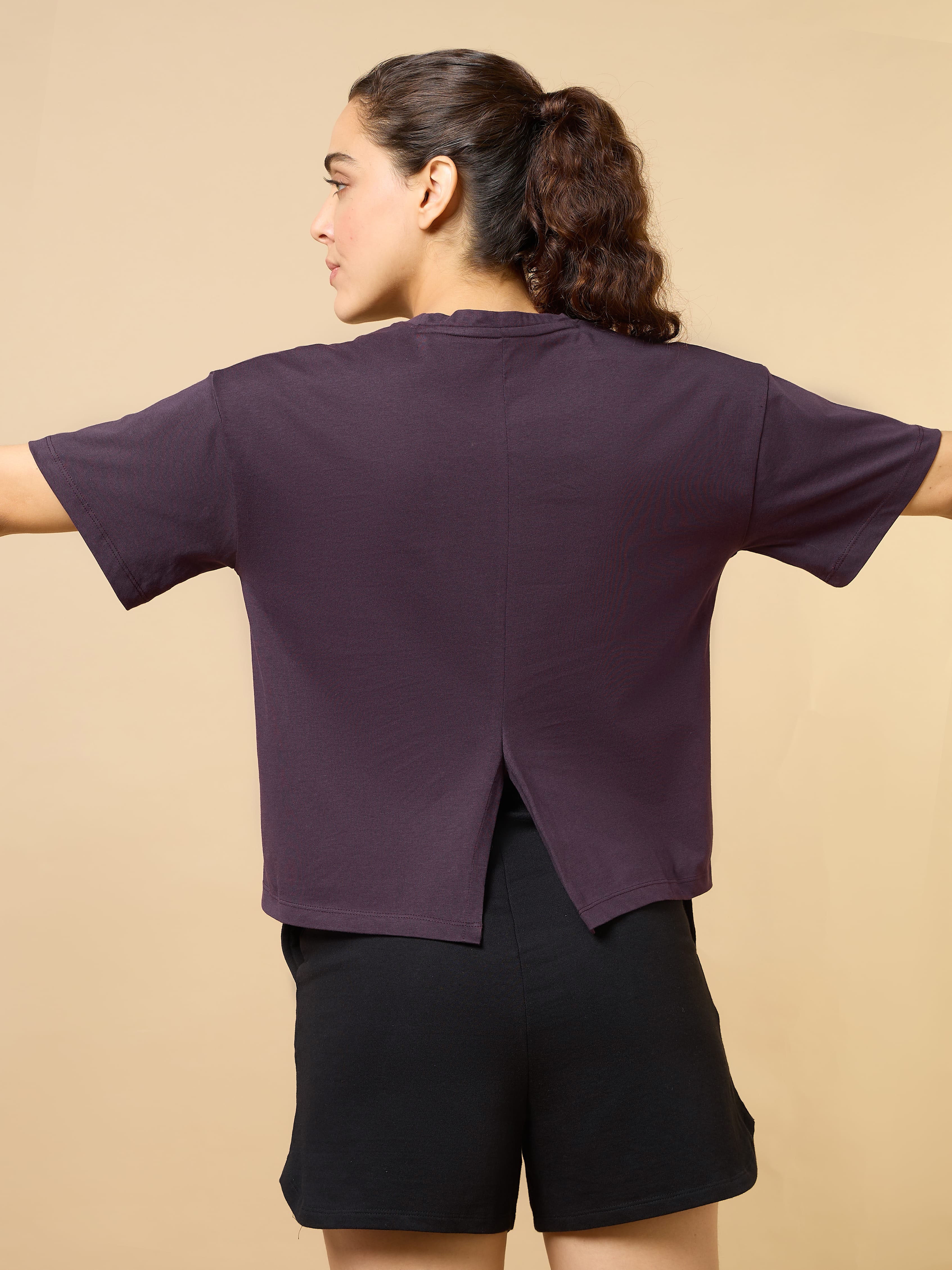 Women's Plum Workout Essential T-shirt