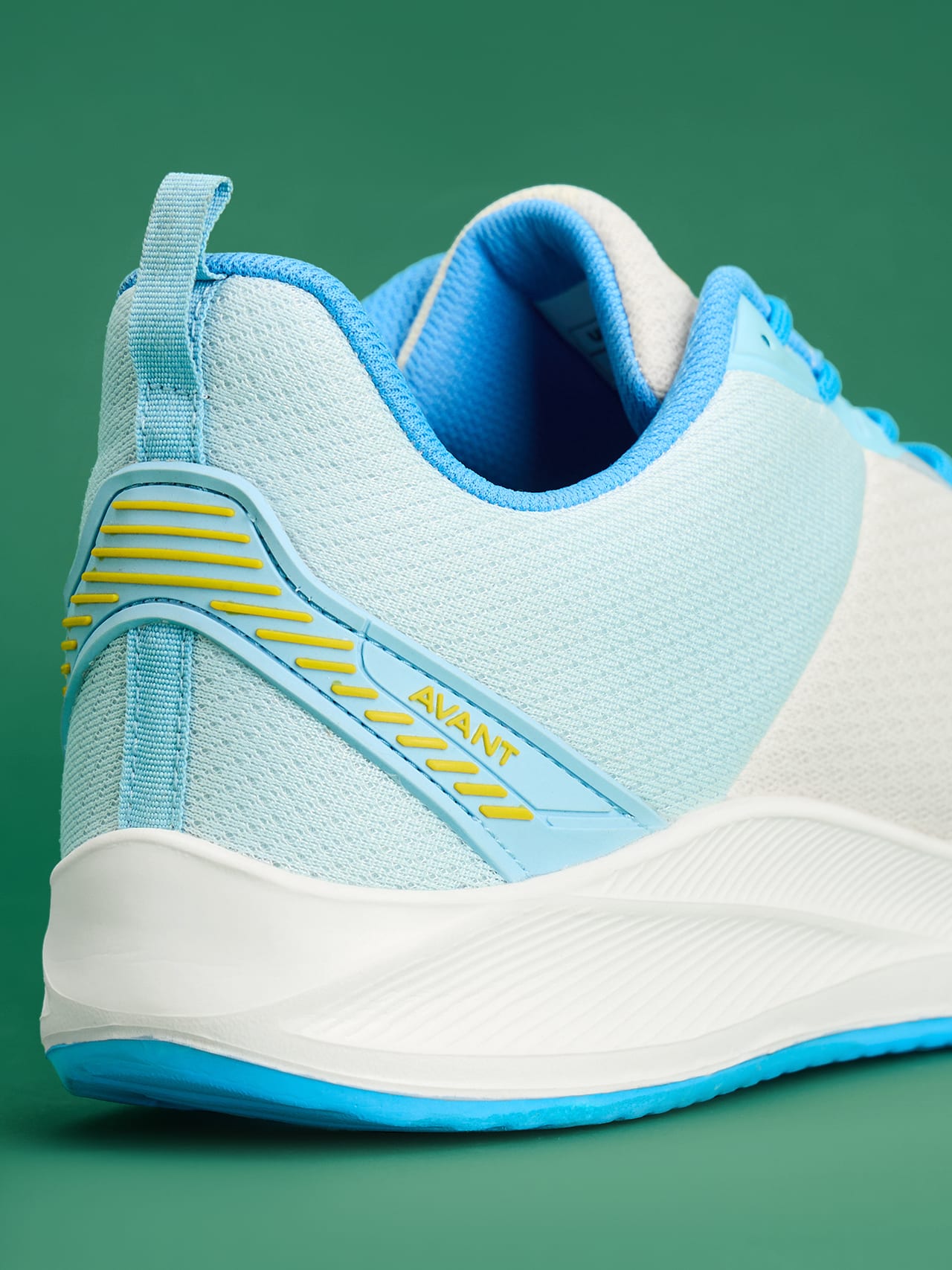 Avant Men's Racer Walking Shoes - Off White / Ice Blue