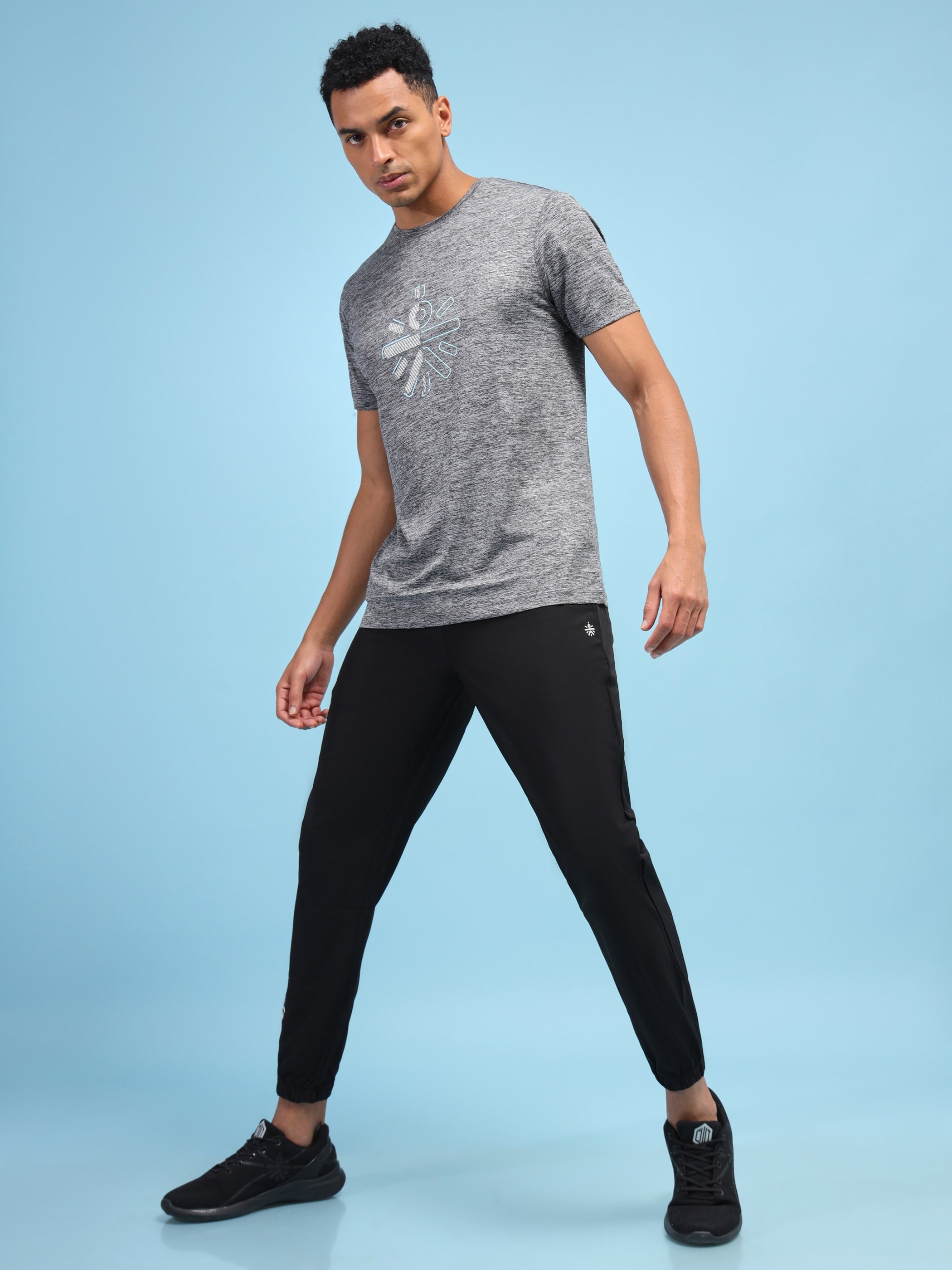 Logo Chest Graphic Workout T-shirt