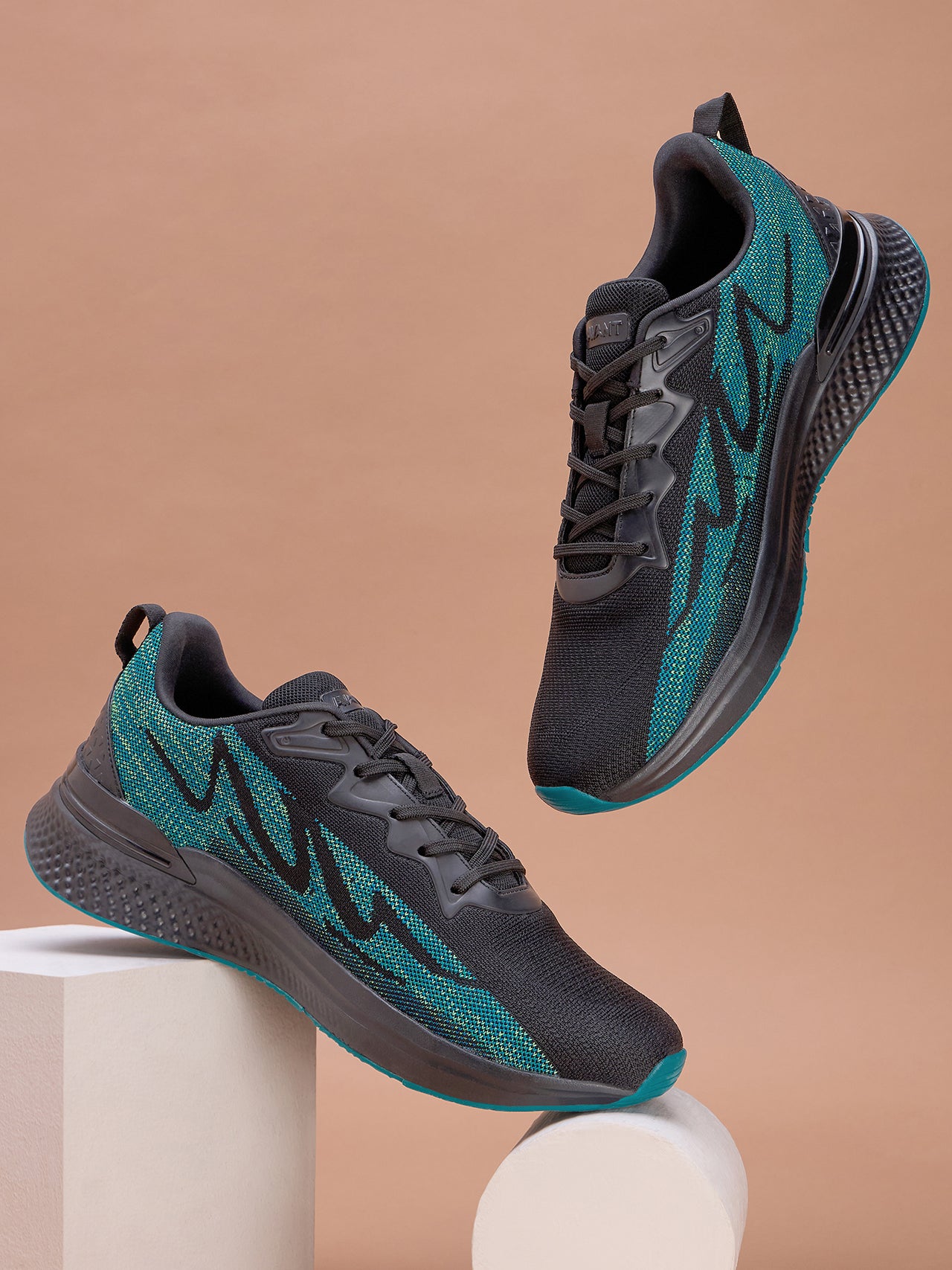 Avant Men's Spectrum Running Shoes - Black/Blue