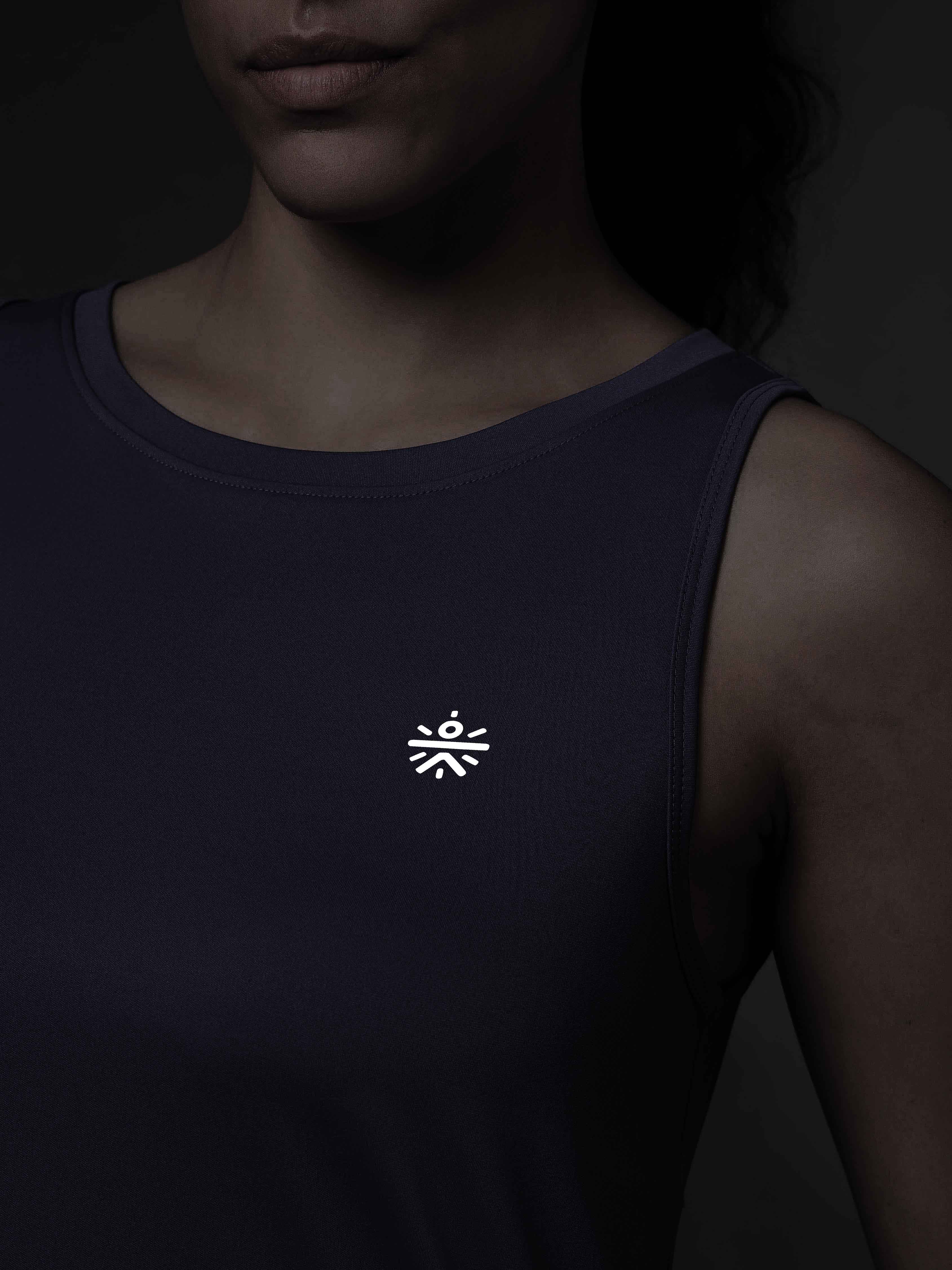 Women's Navy Run Forward Tank