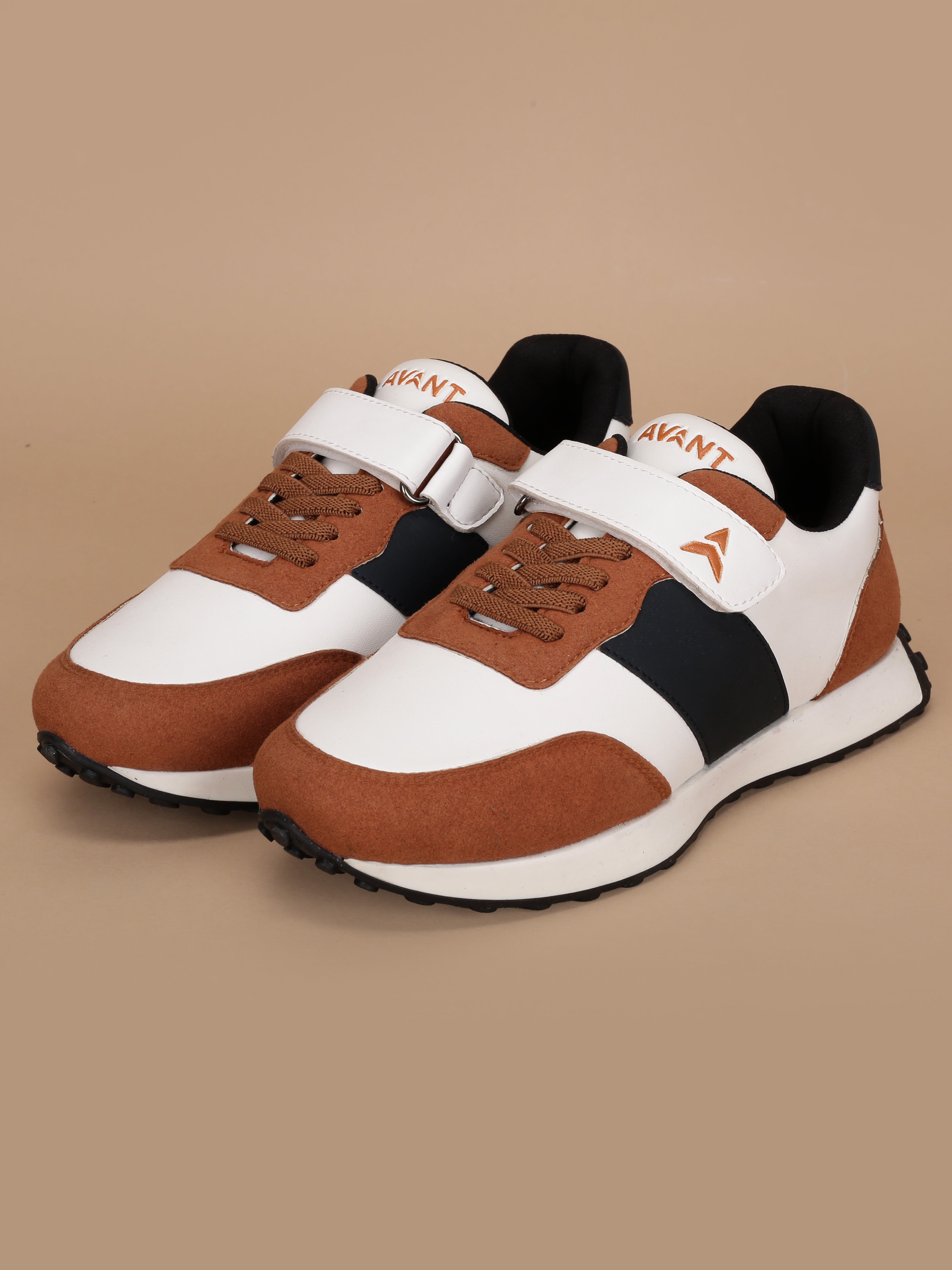 Avant Kids' TrailPals Sneakers - Tan/Navy