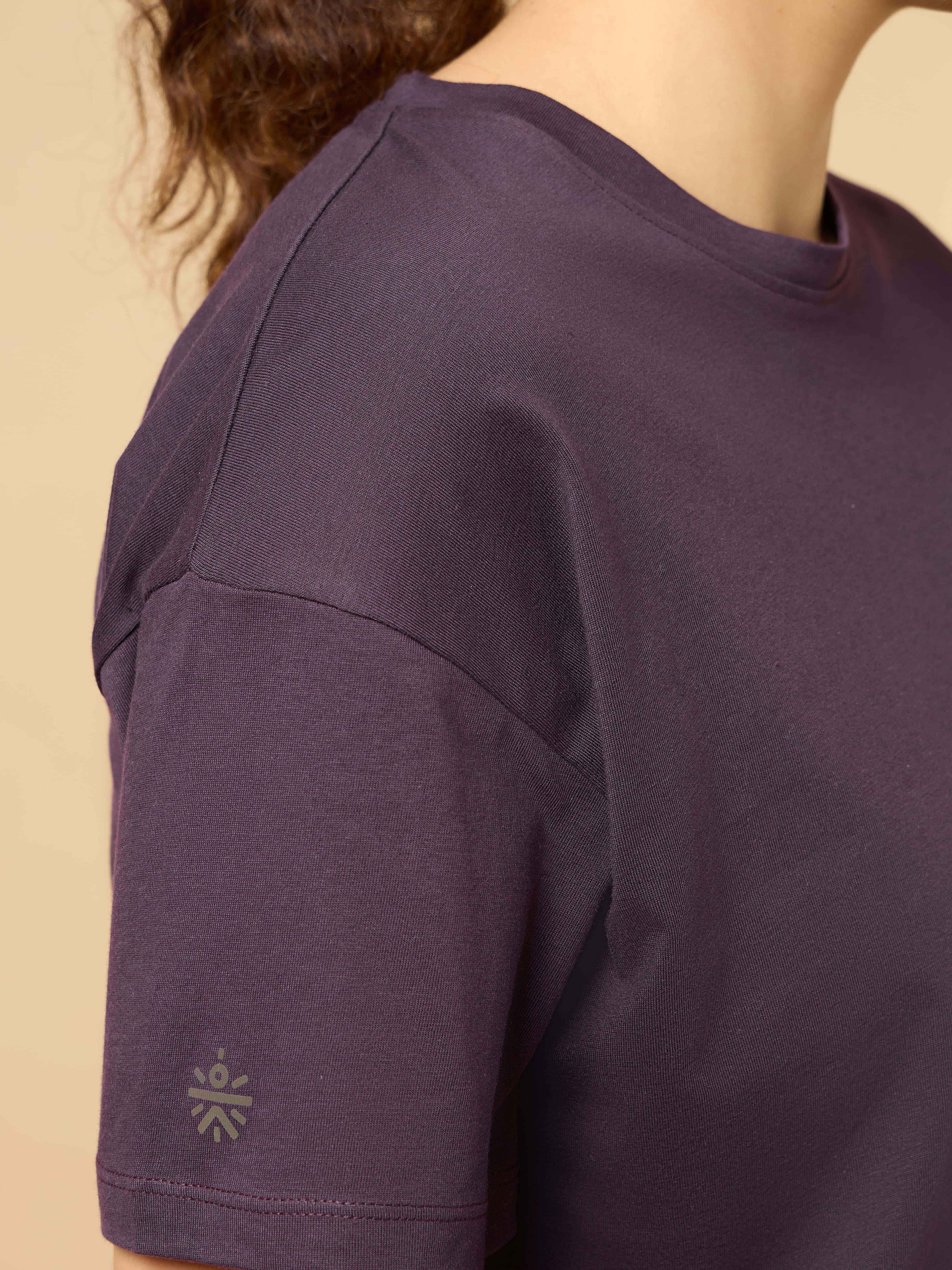 Women's Plum Workout Essential T-shirt