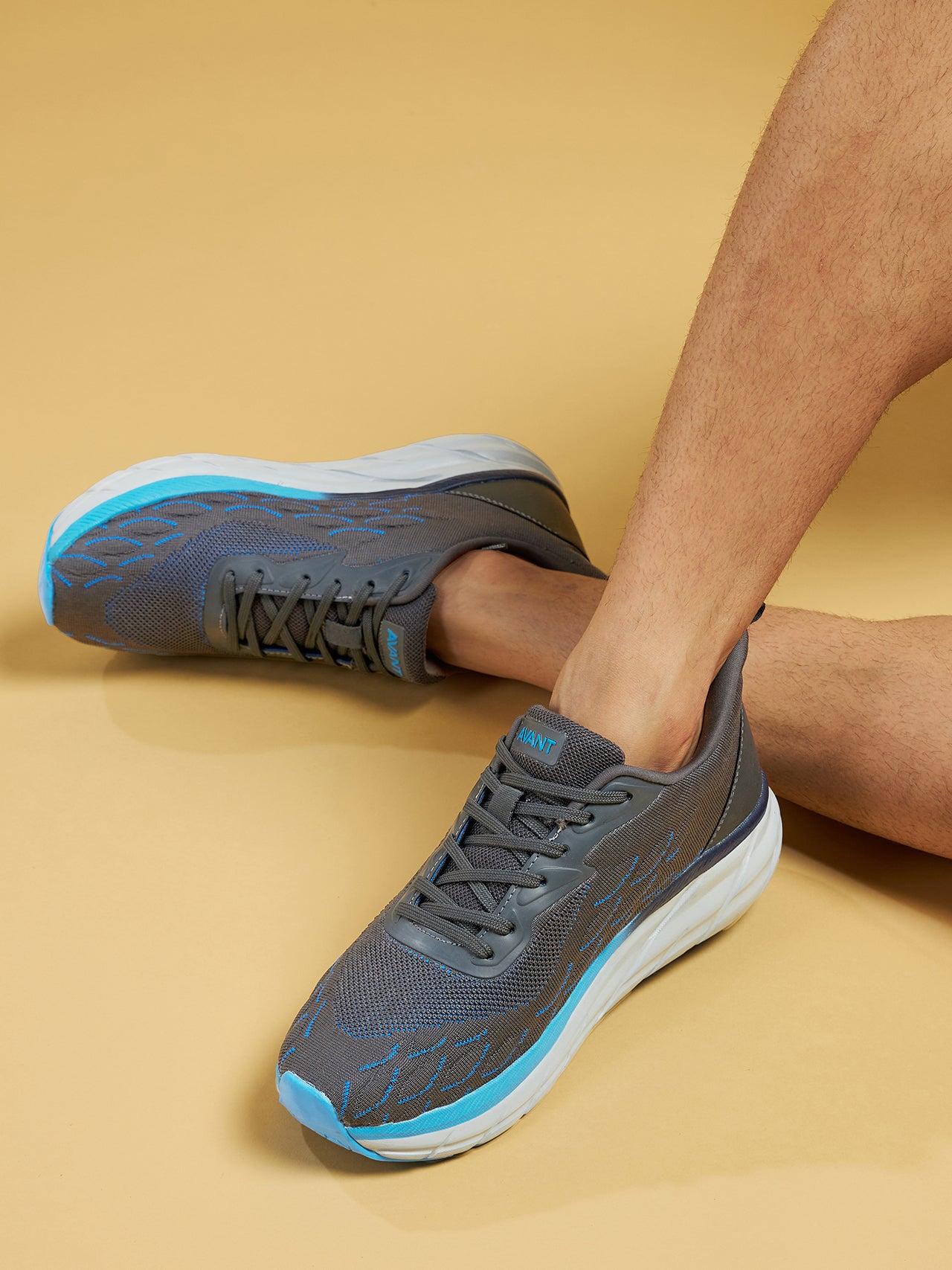 Avant Men's Cruiser Running Shoes - Grey/Blue