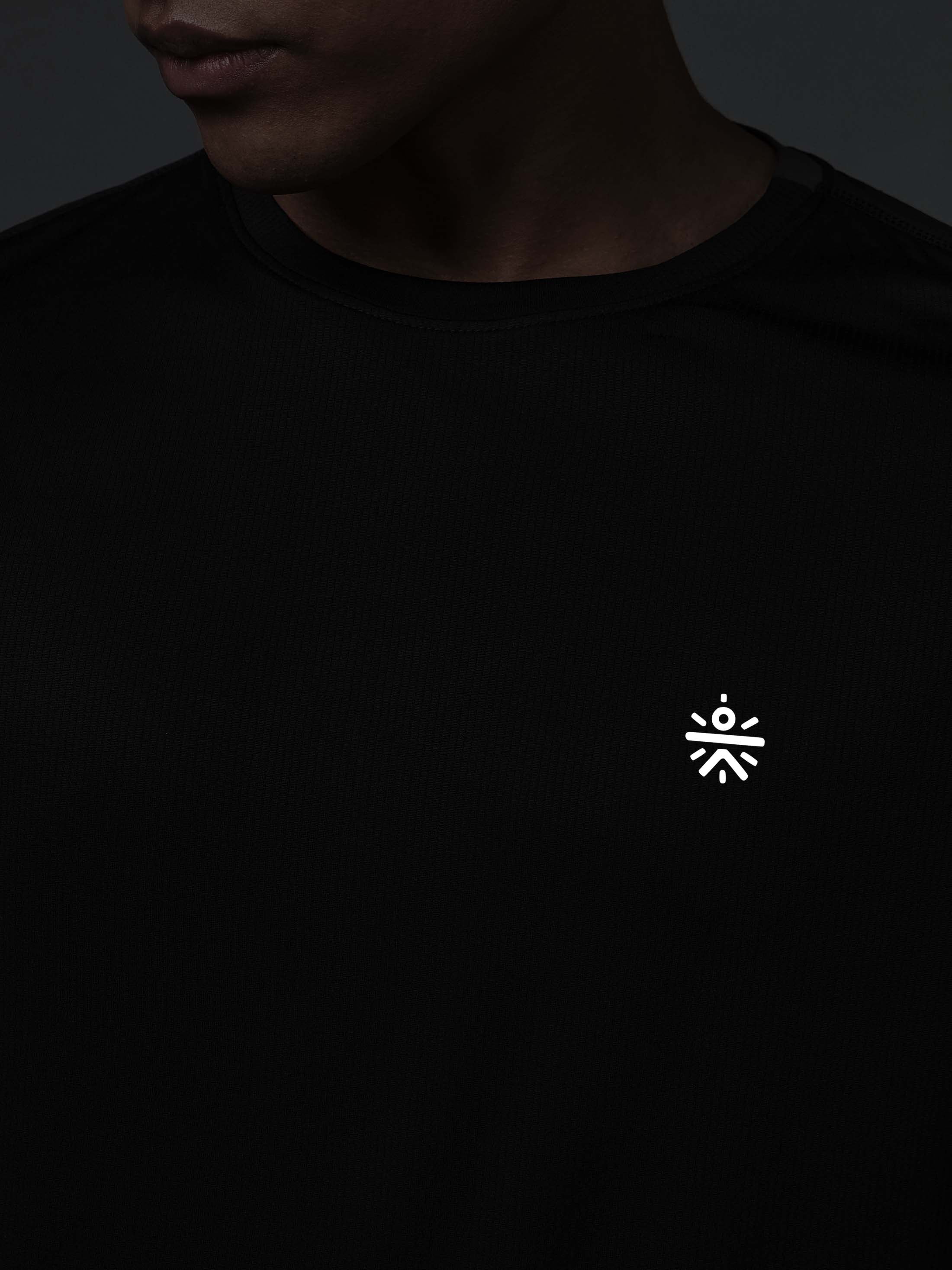 Men's Black Cross Train Active T-shirt