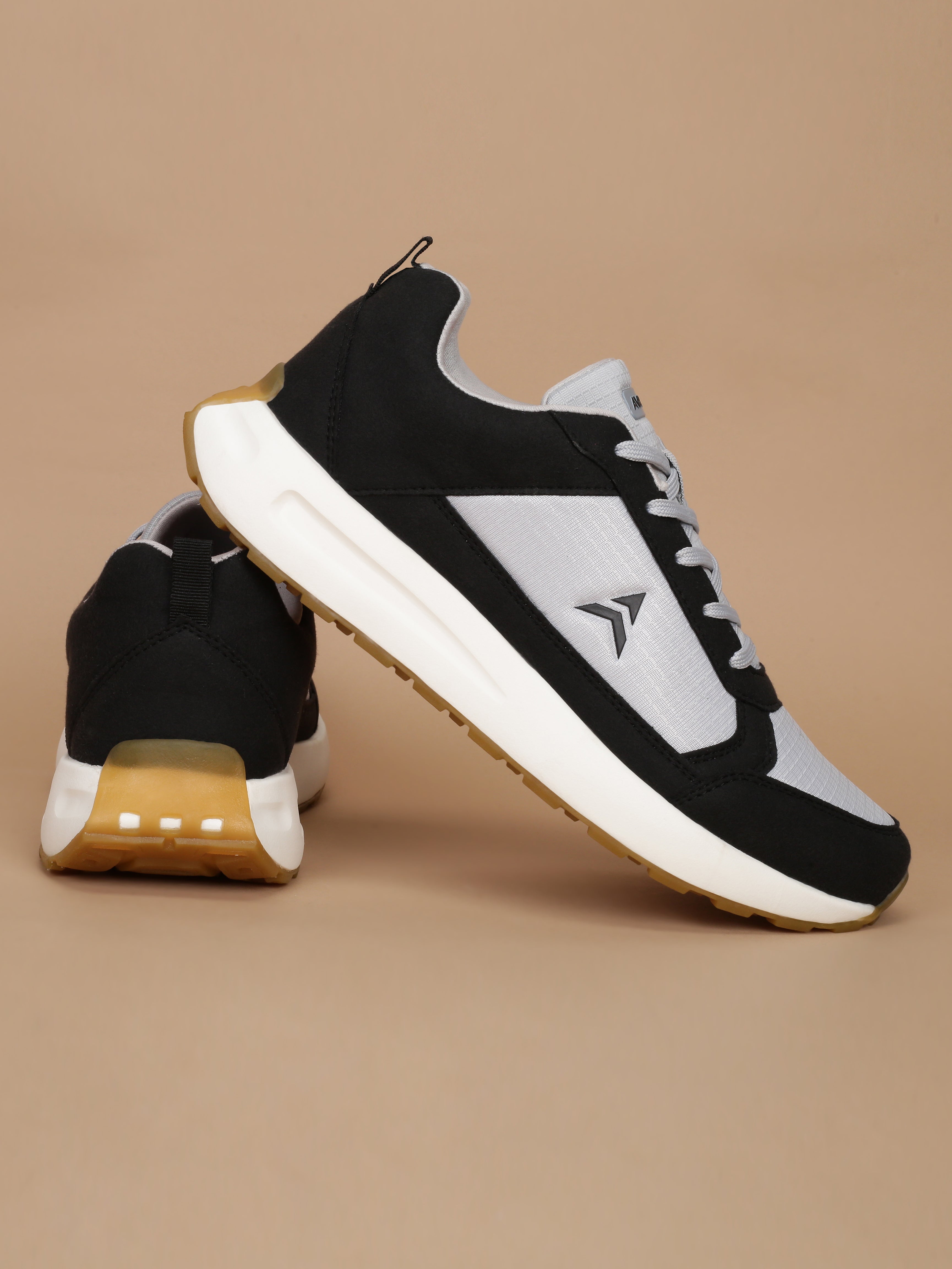 Avant Men's MaxRush Sneakers - Navy/White