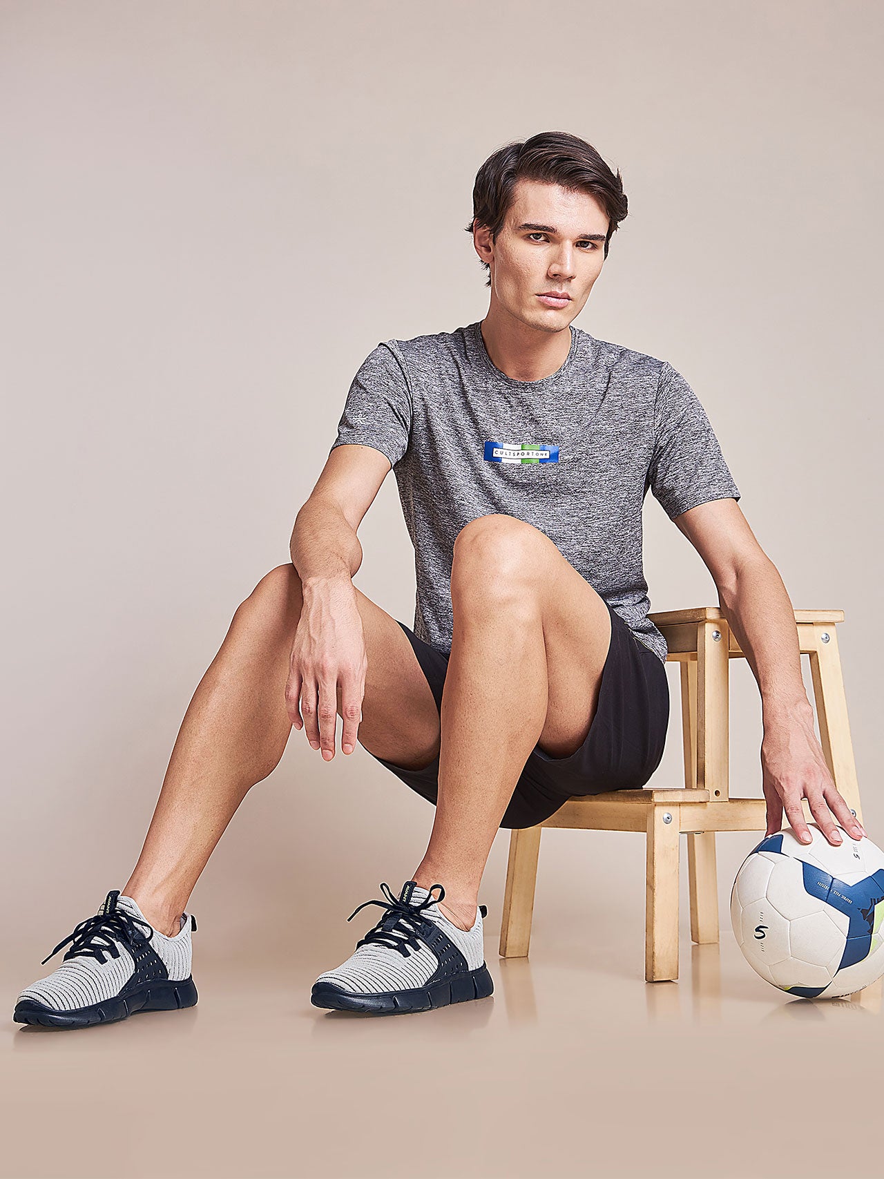 Avant Men’s EasyGait Running and Walking shoes- Grey