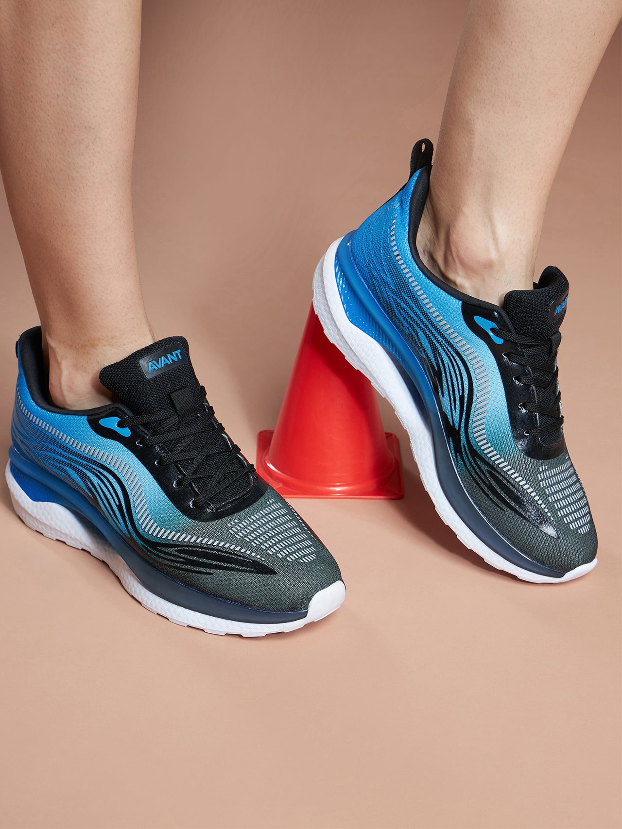 Avant Men's Hexagon Sports shoes - Black/Sky Blue