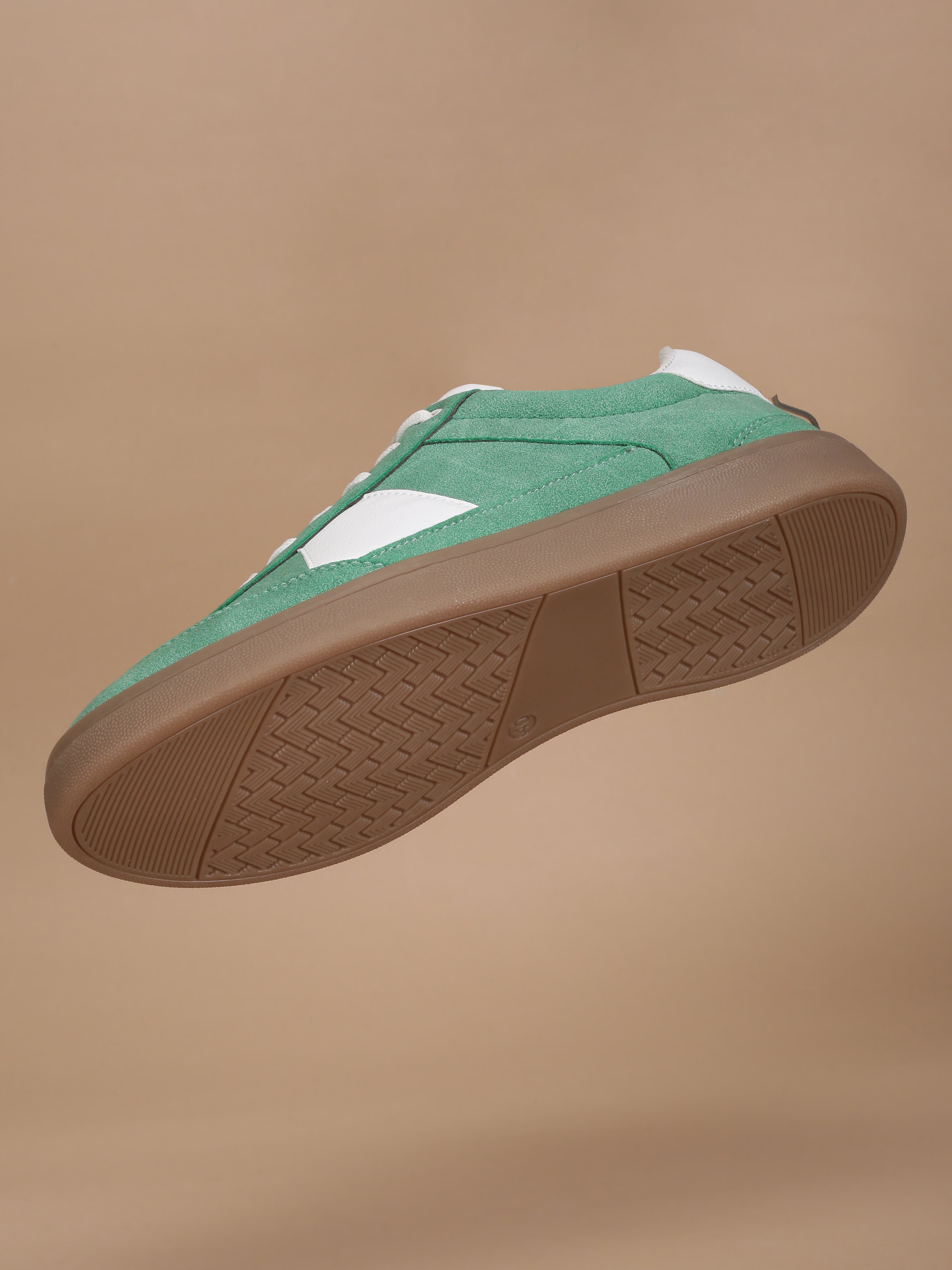 Avant Women's Arche Sneakers - Green/White