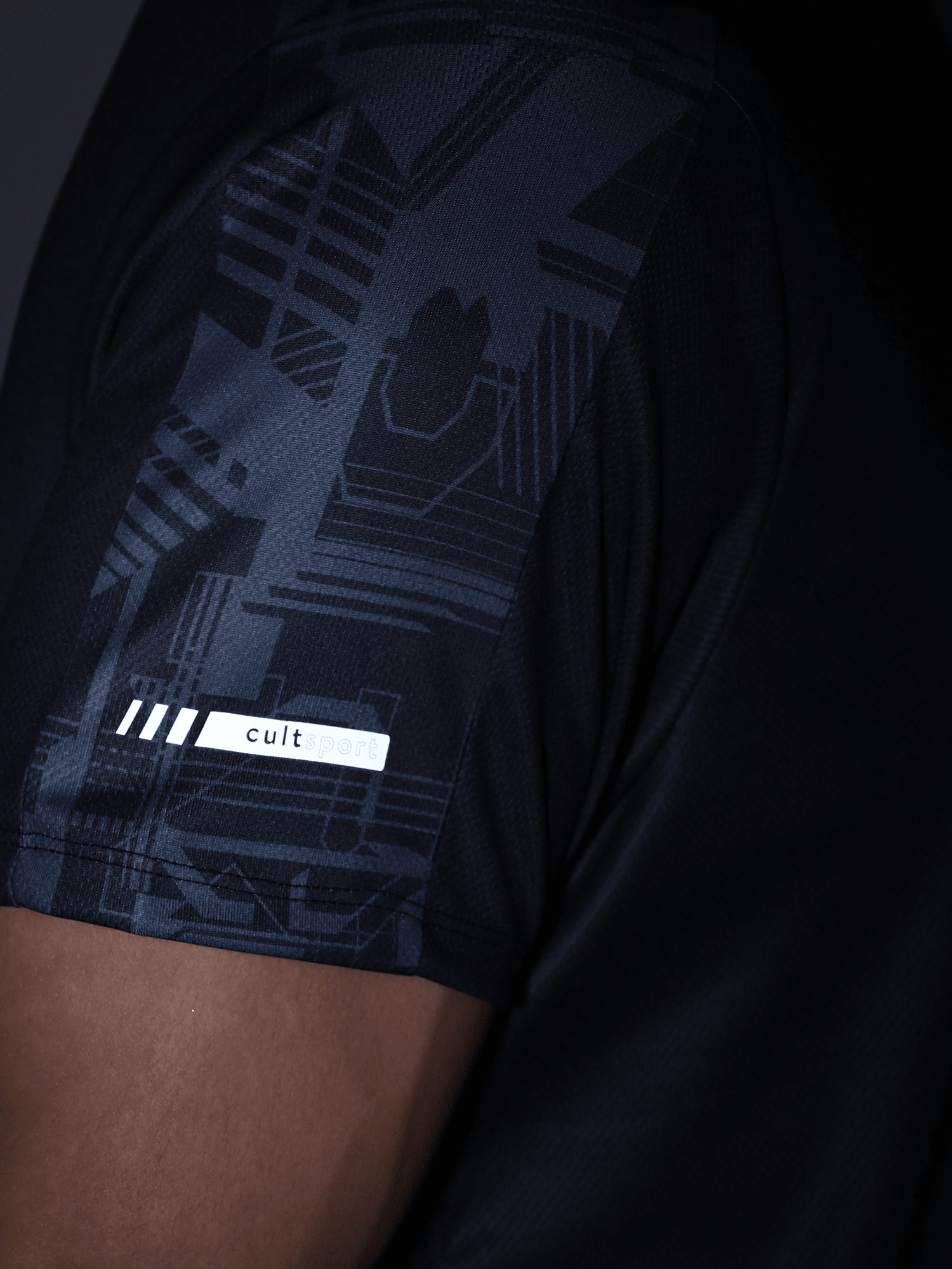 Dugout 2-face Black Gym Tee