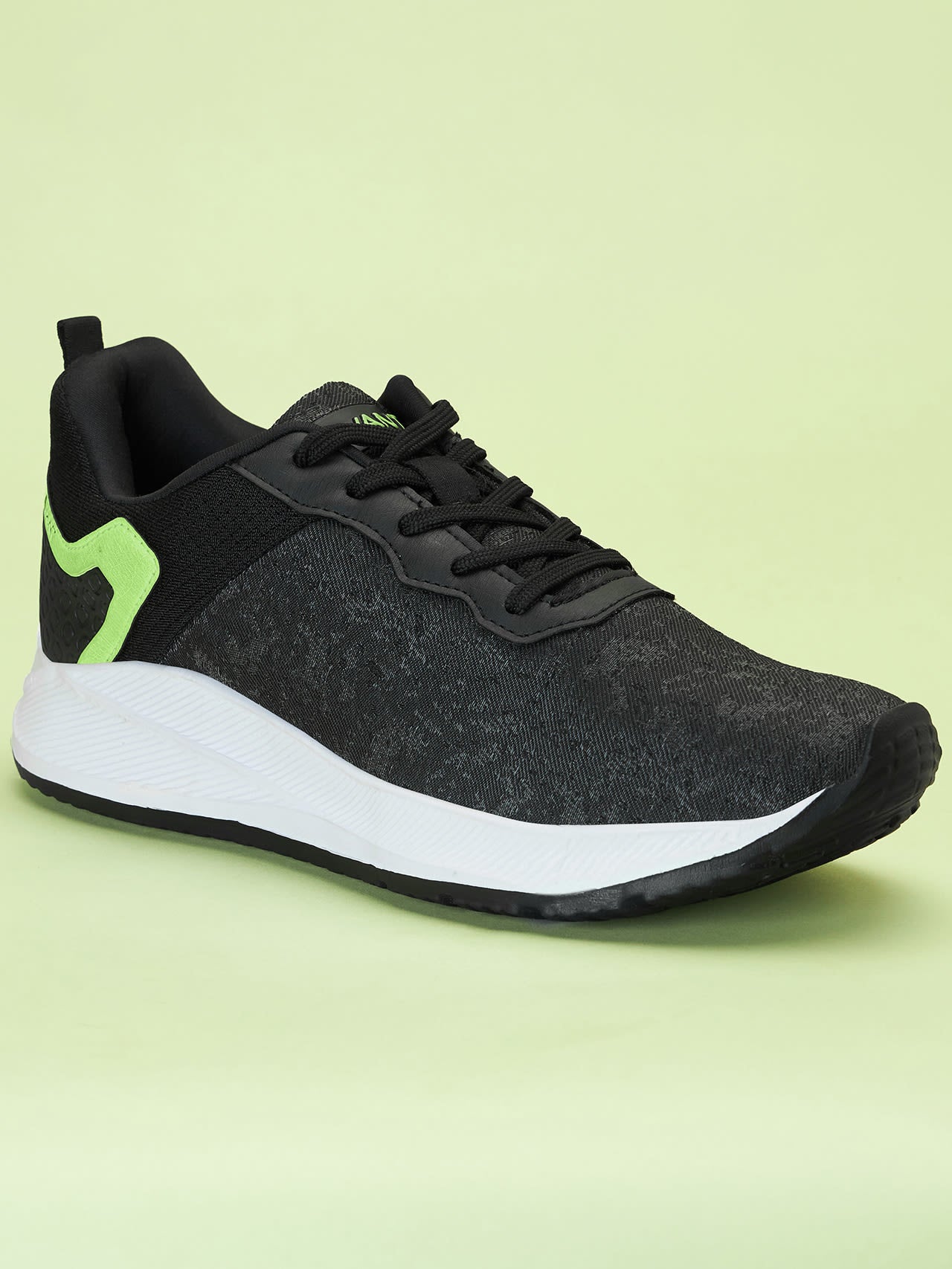 Avant Men's Omega Walking shoes-Black