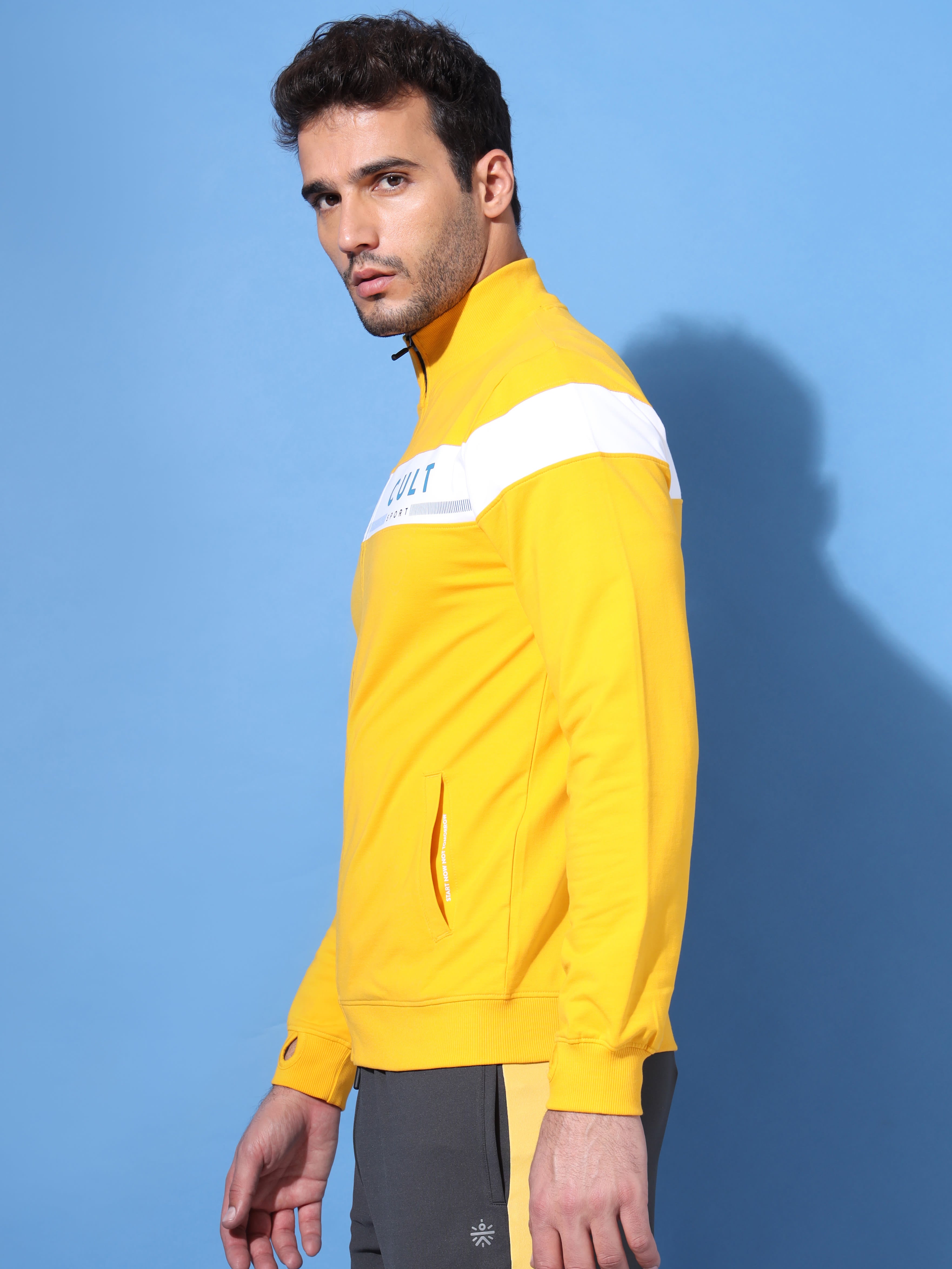 Layr Lifestyle Sweatshirt