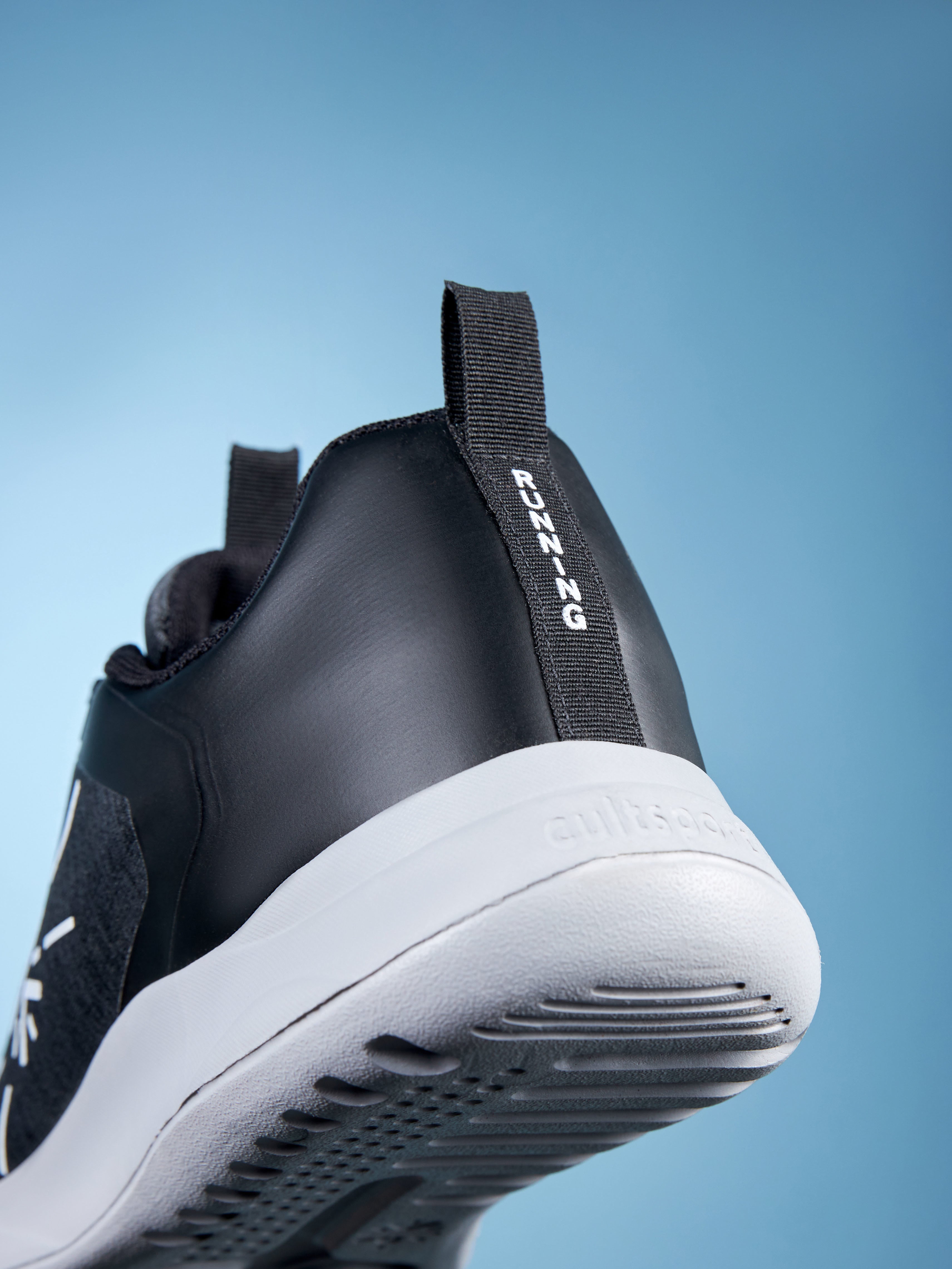 cult Charged Men Running Shoes