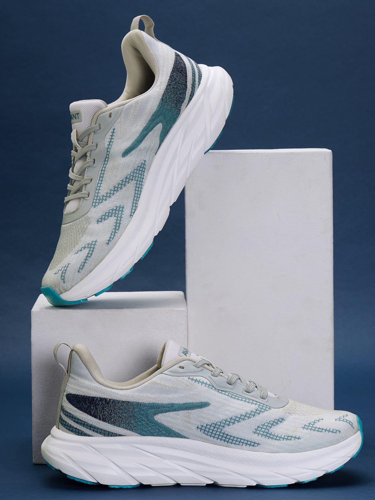 Avant Men's Thrust Running Shoes - L.Grey