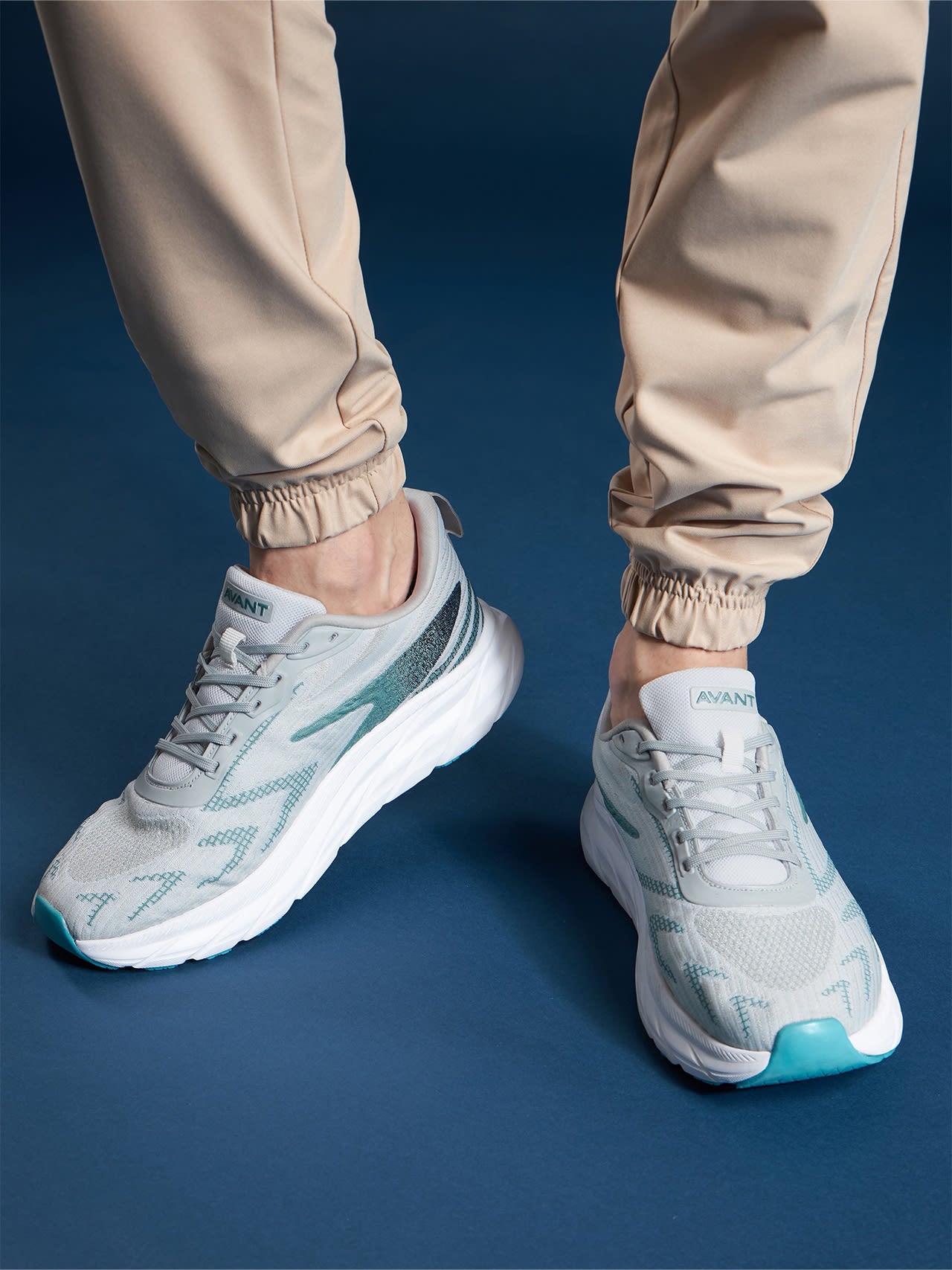 Avant Men's Thrust Running Shoes - L.Grey