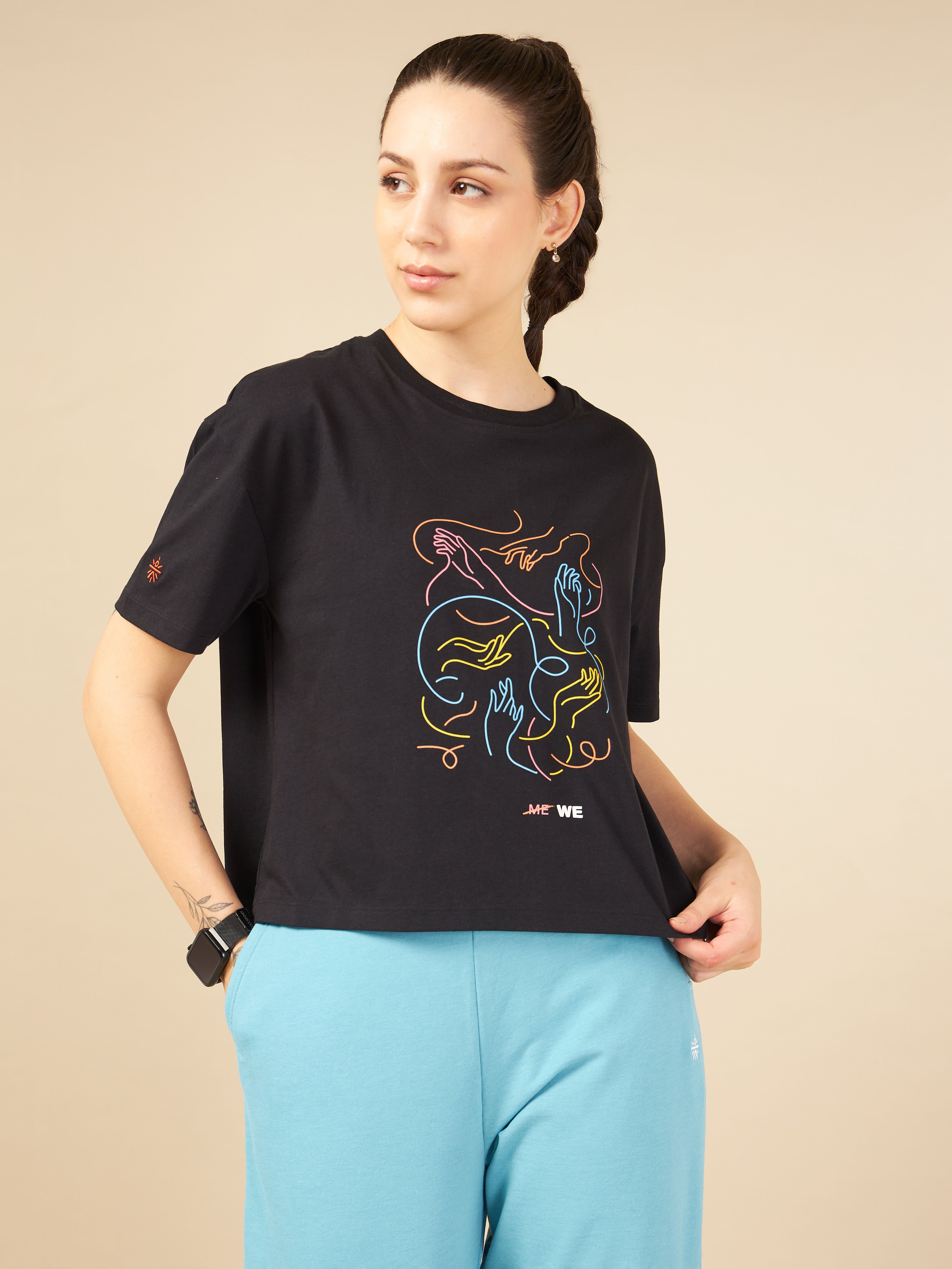 Women Black Cult community T-shirt