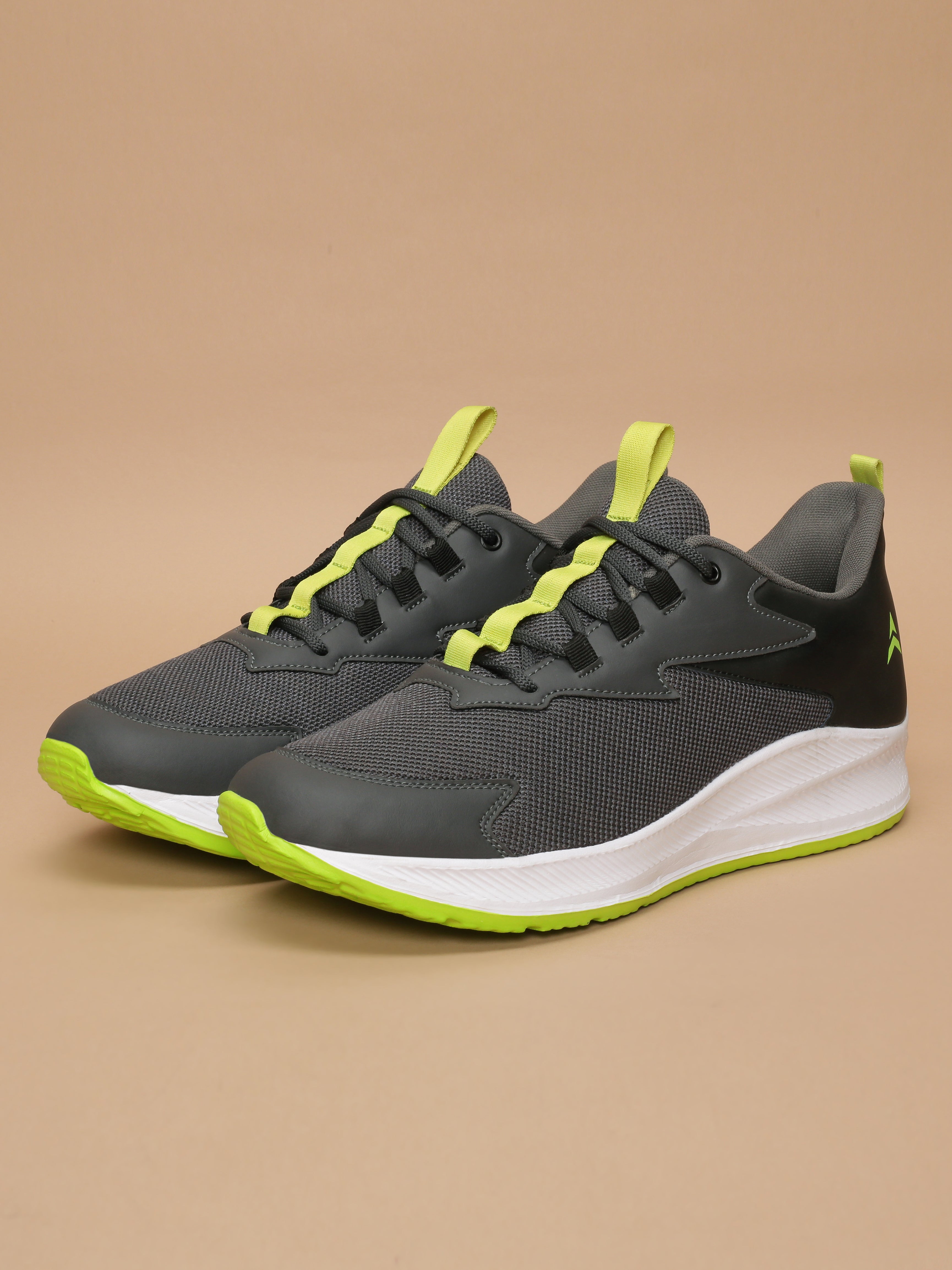 Avant Men's Axion Walking Shoes - Black/Grey