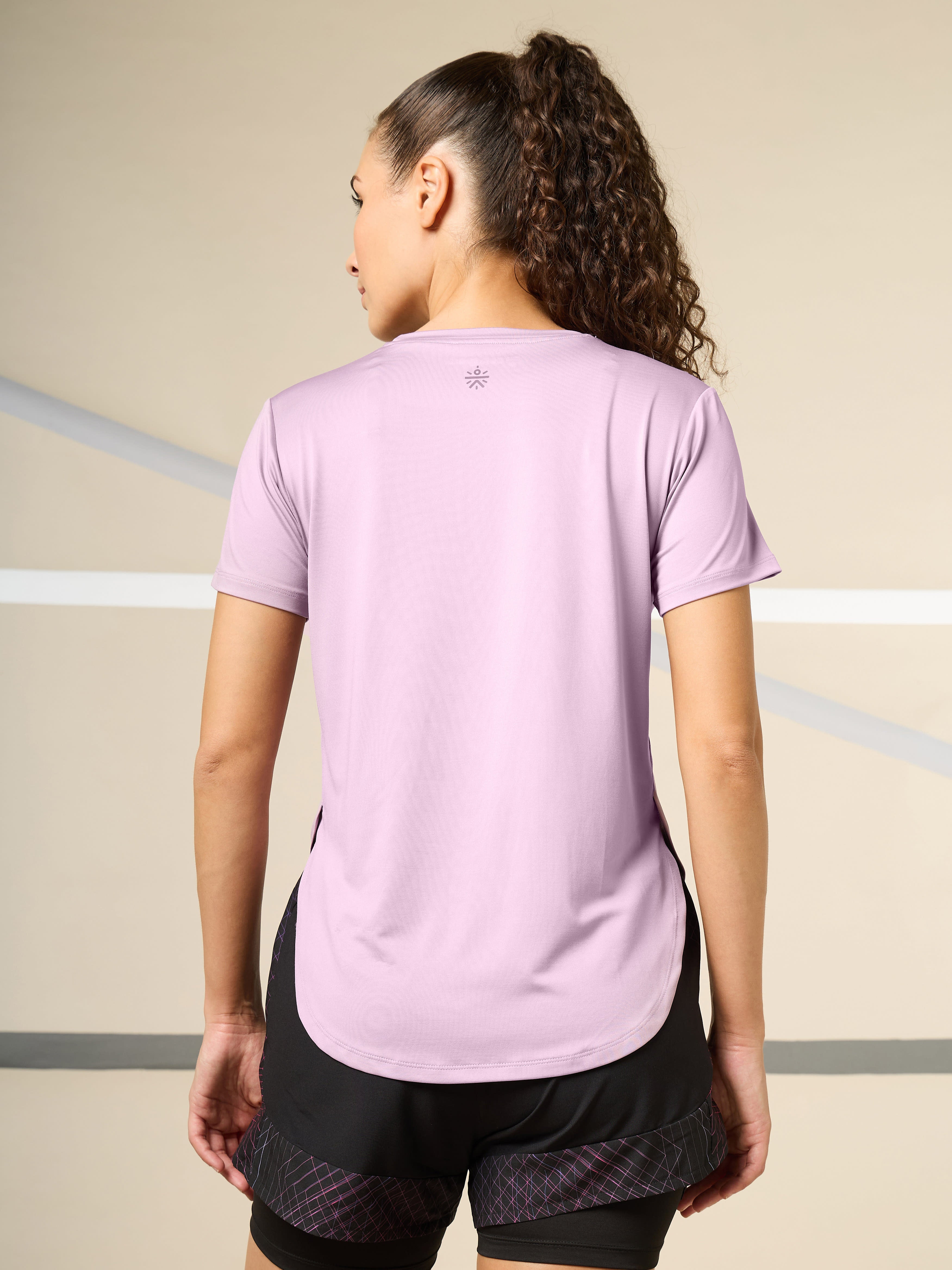 Round Hem Full Range T-shirt