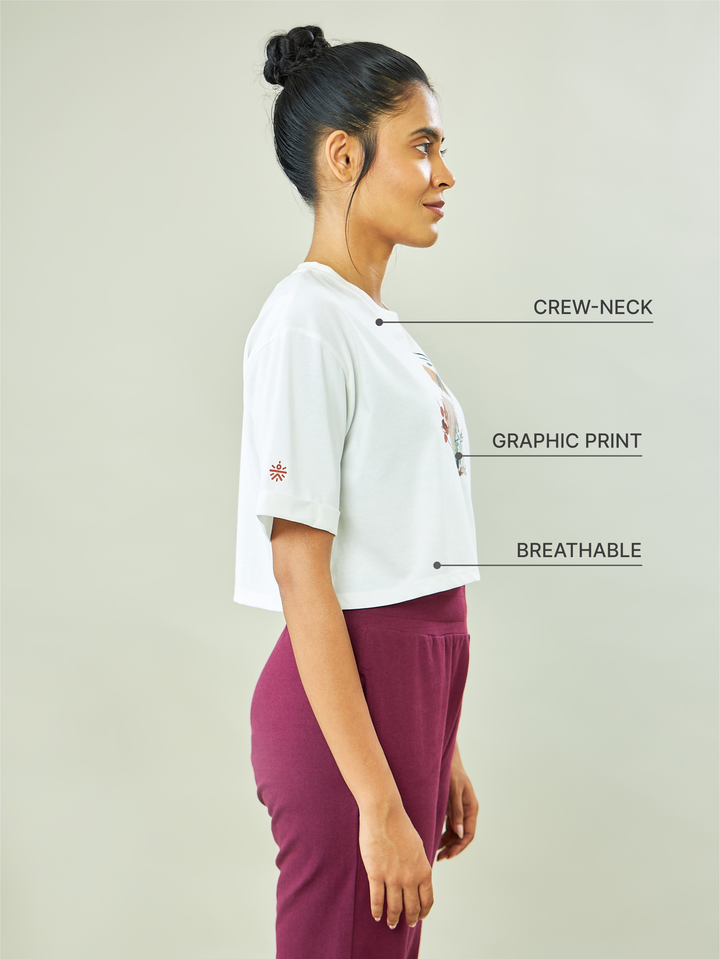 Graphic Print Yoga Crop Top