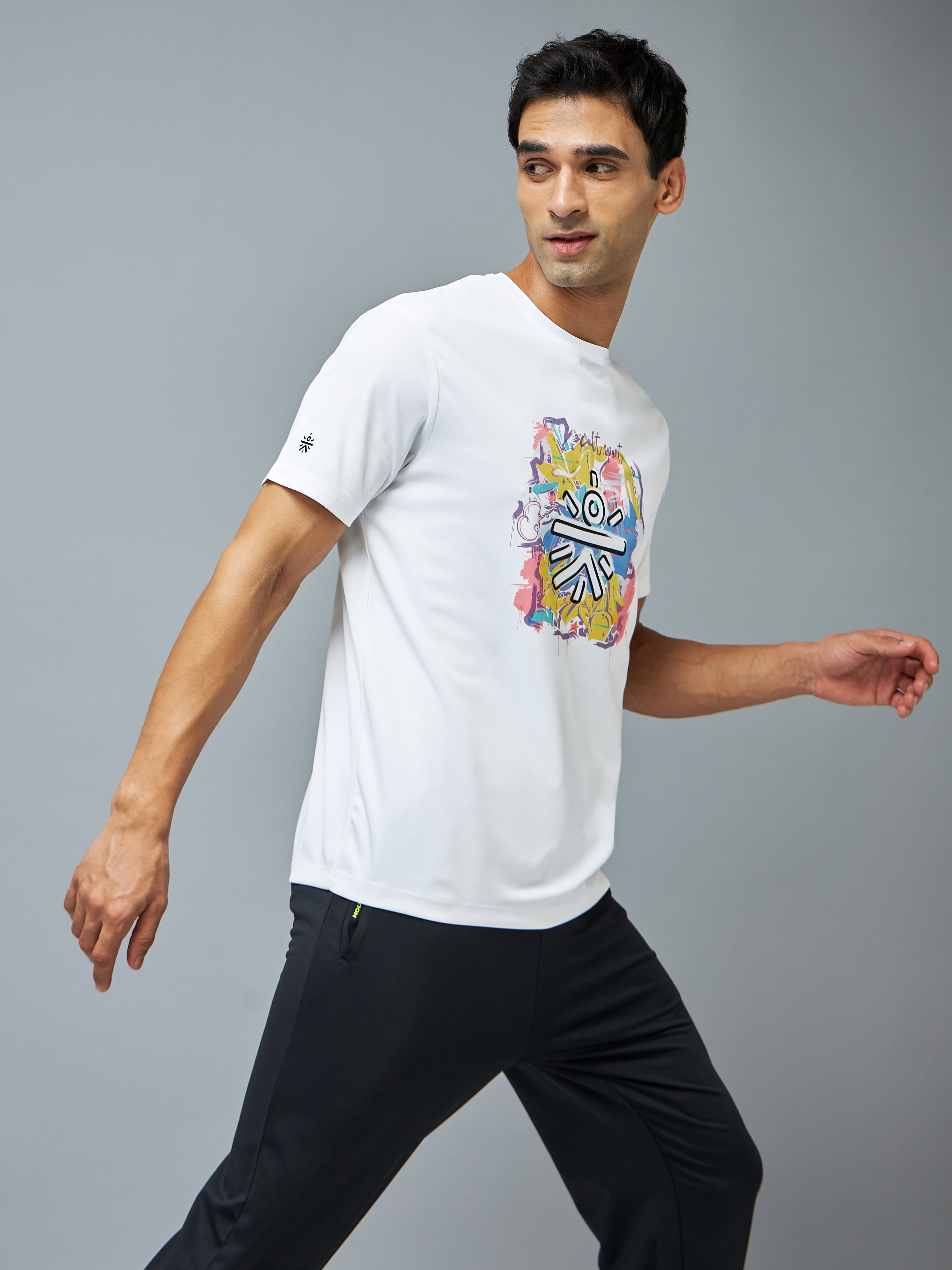 Signature Logo Graphic Training T-shirt