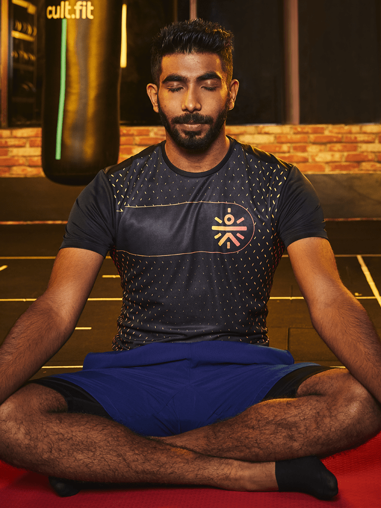 Dugout Signature Black Relaxed Tee