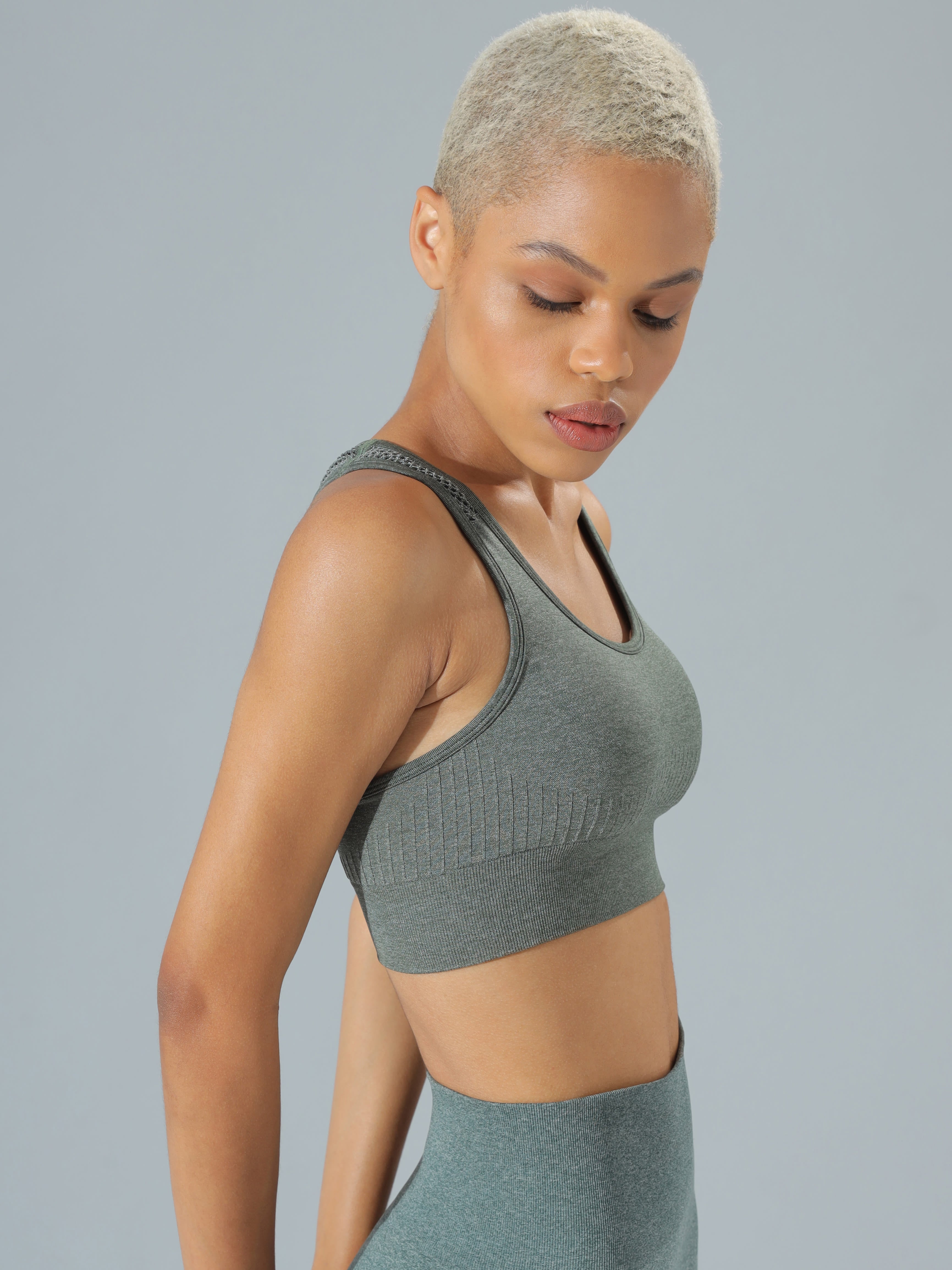 Seamless Gia Medium Impact Sports Bra