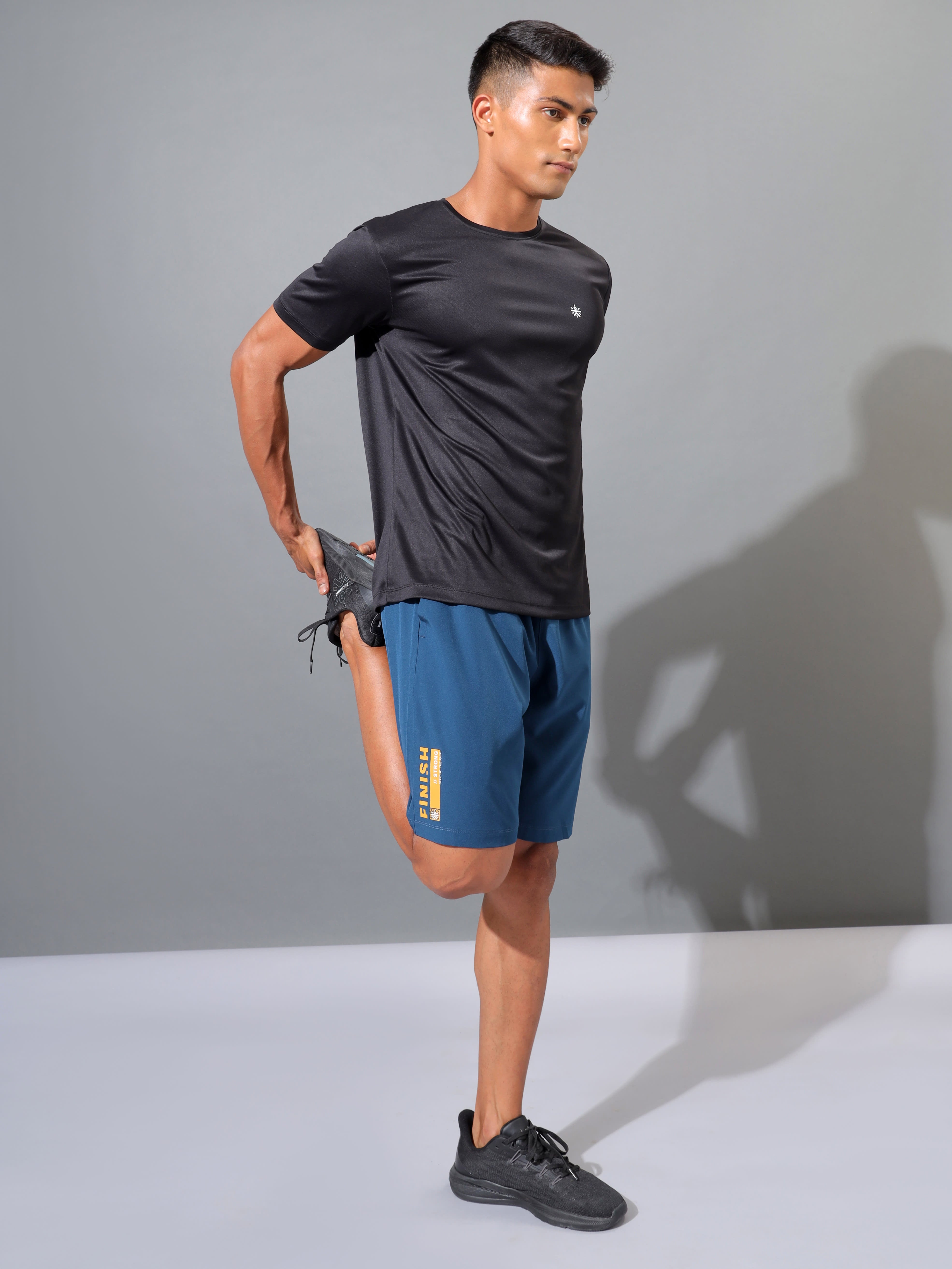 Solid Performance Logo T-shirt