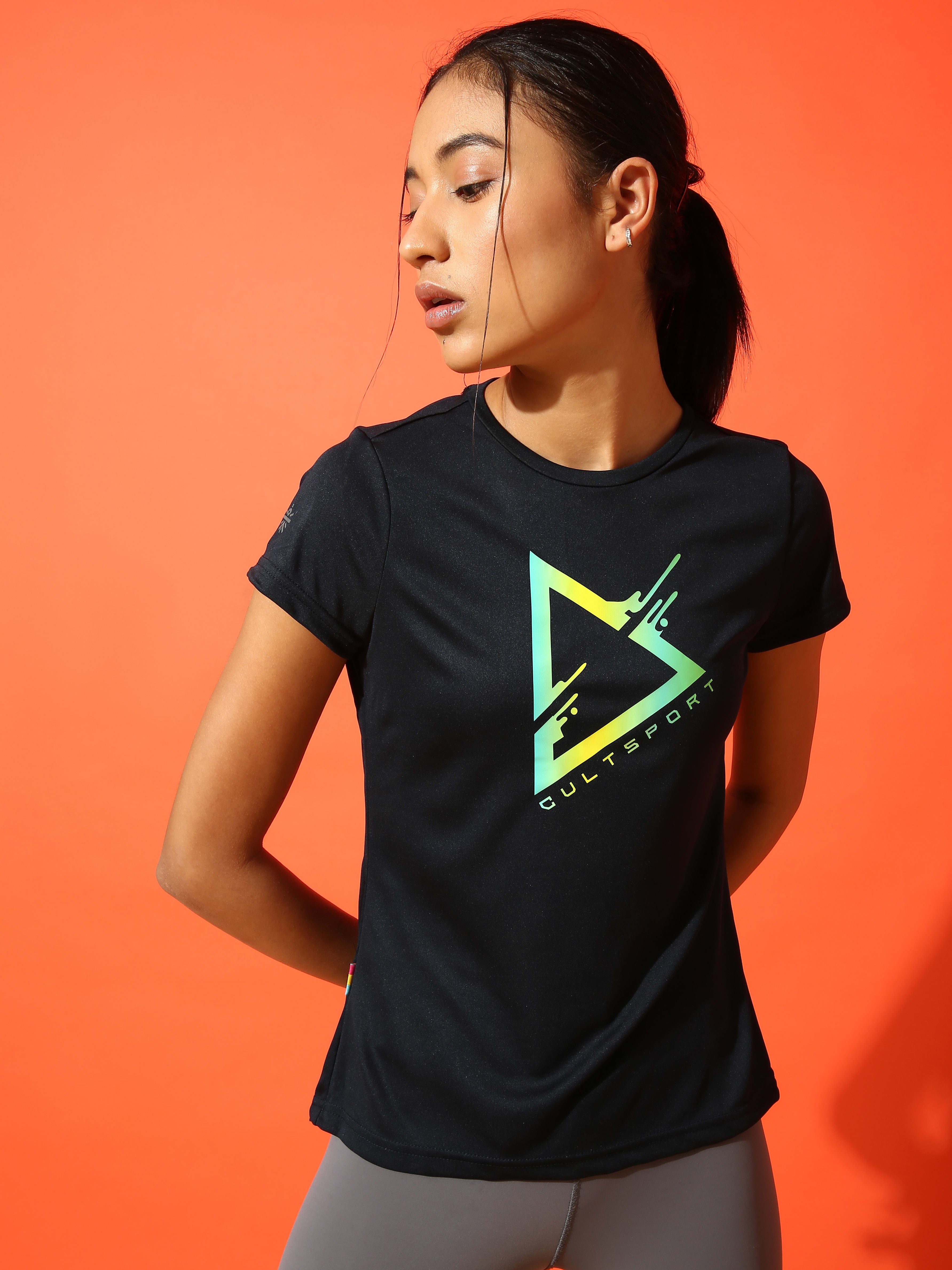 Play Graphic Workout T-shirt