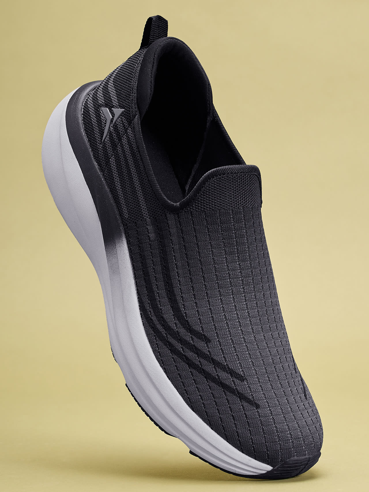 Avant Men's Lujo Slip-On Walking Shoes-D.Grey