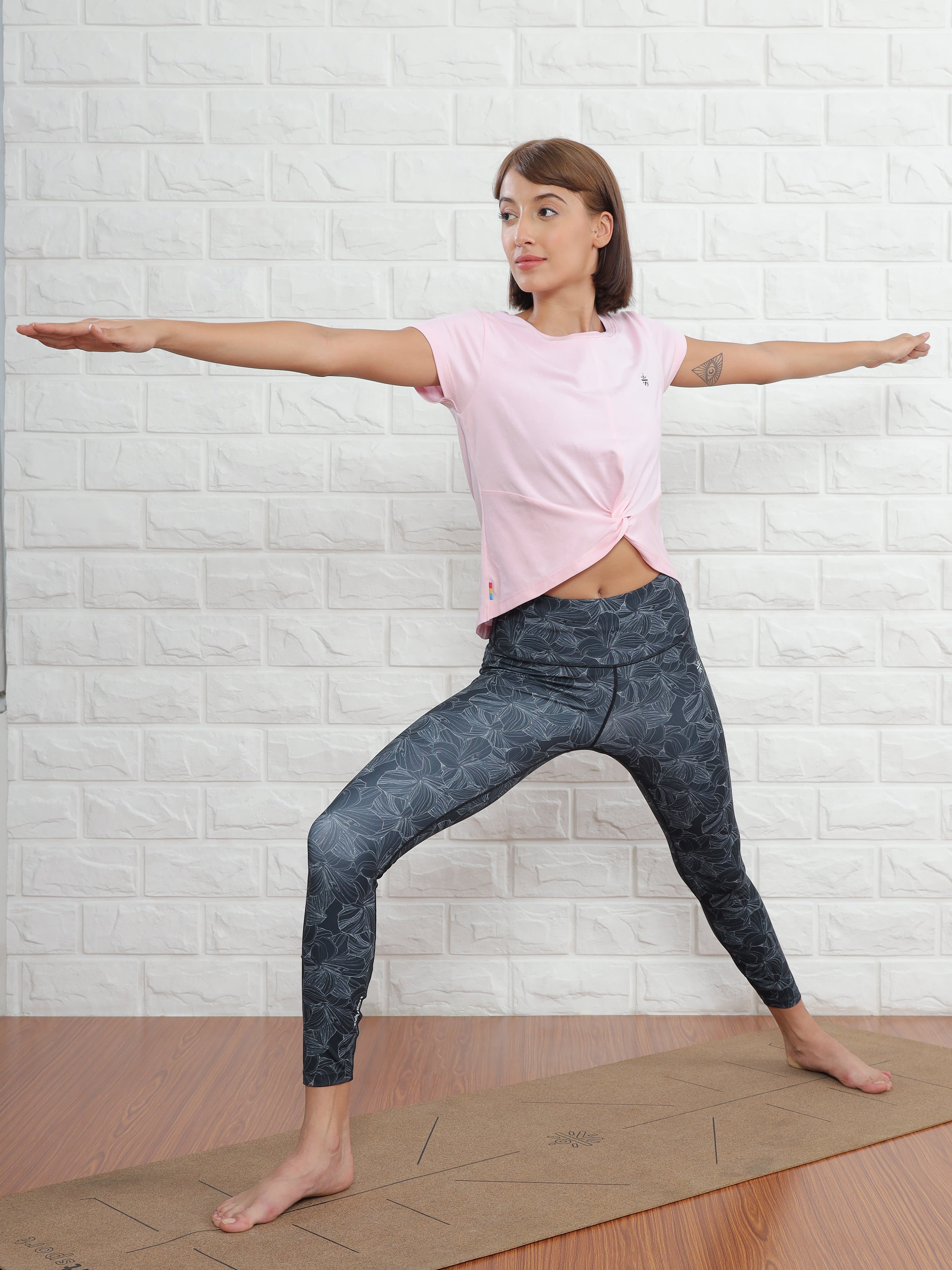 Wrap Yoga T-shirt