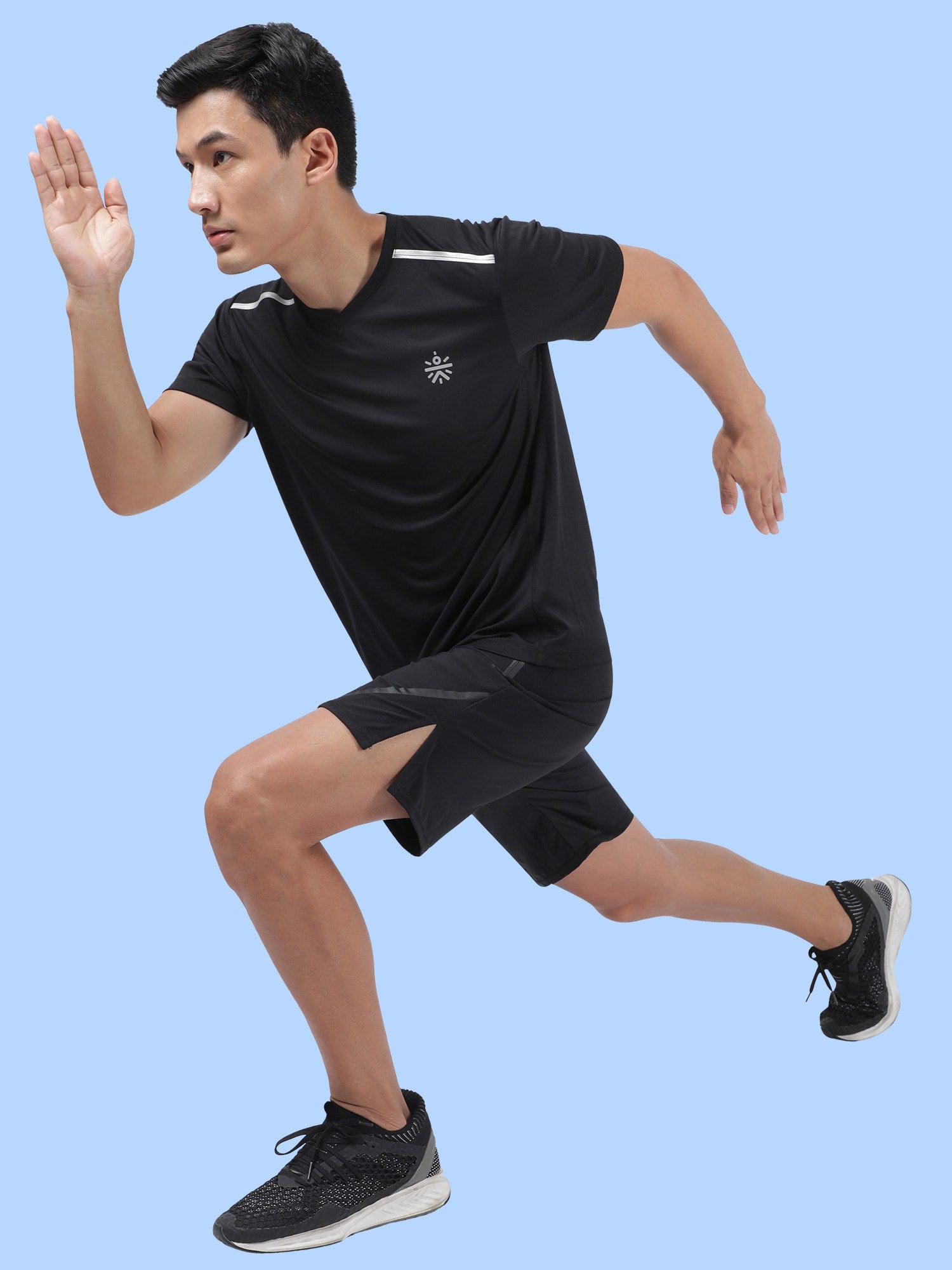 Vital Vent Black Running Relaxed Tee