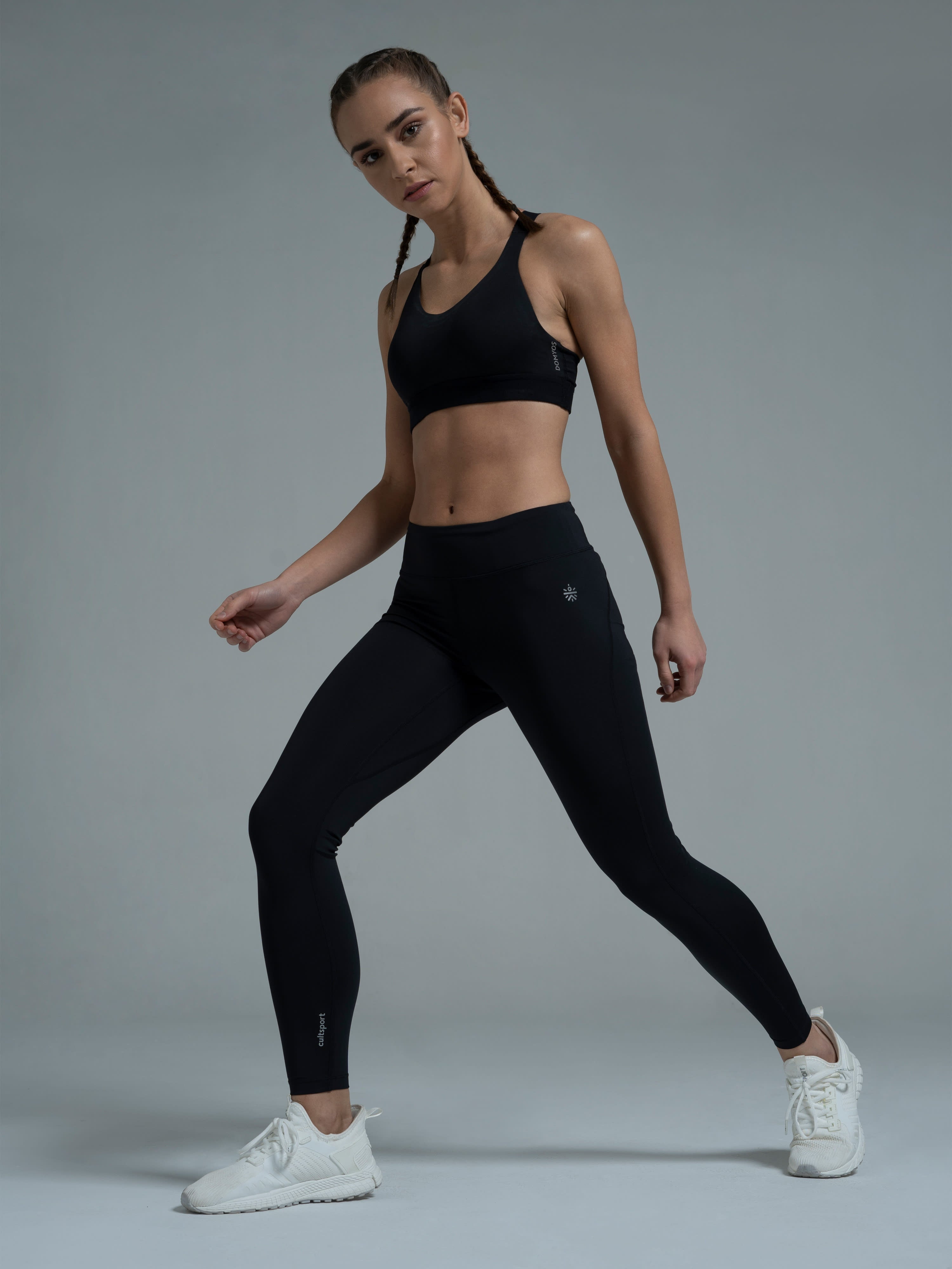 Black Absolute Fit Solid Running Tights