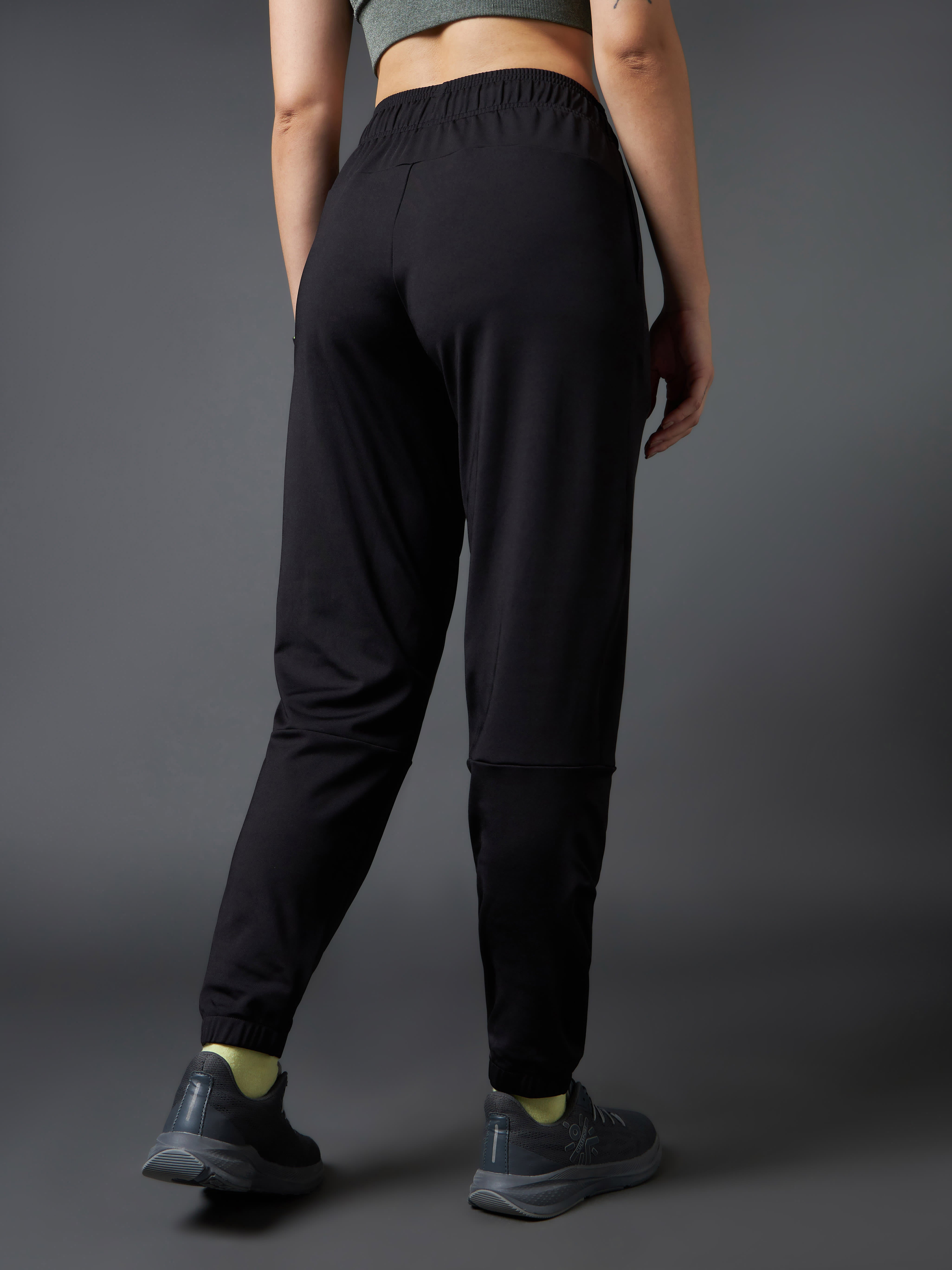 Run Elevate Joggers