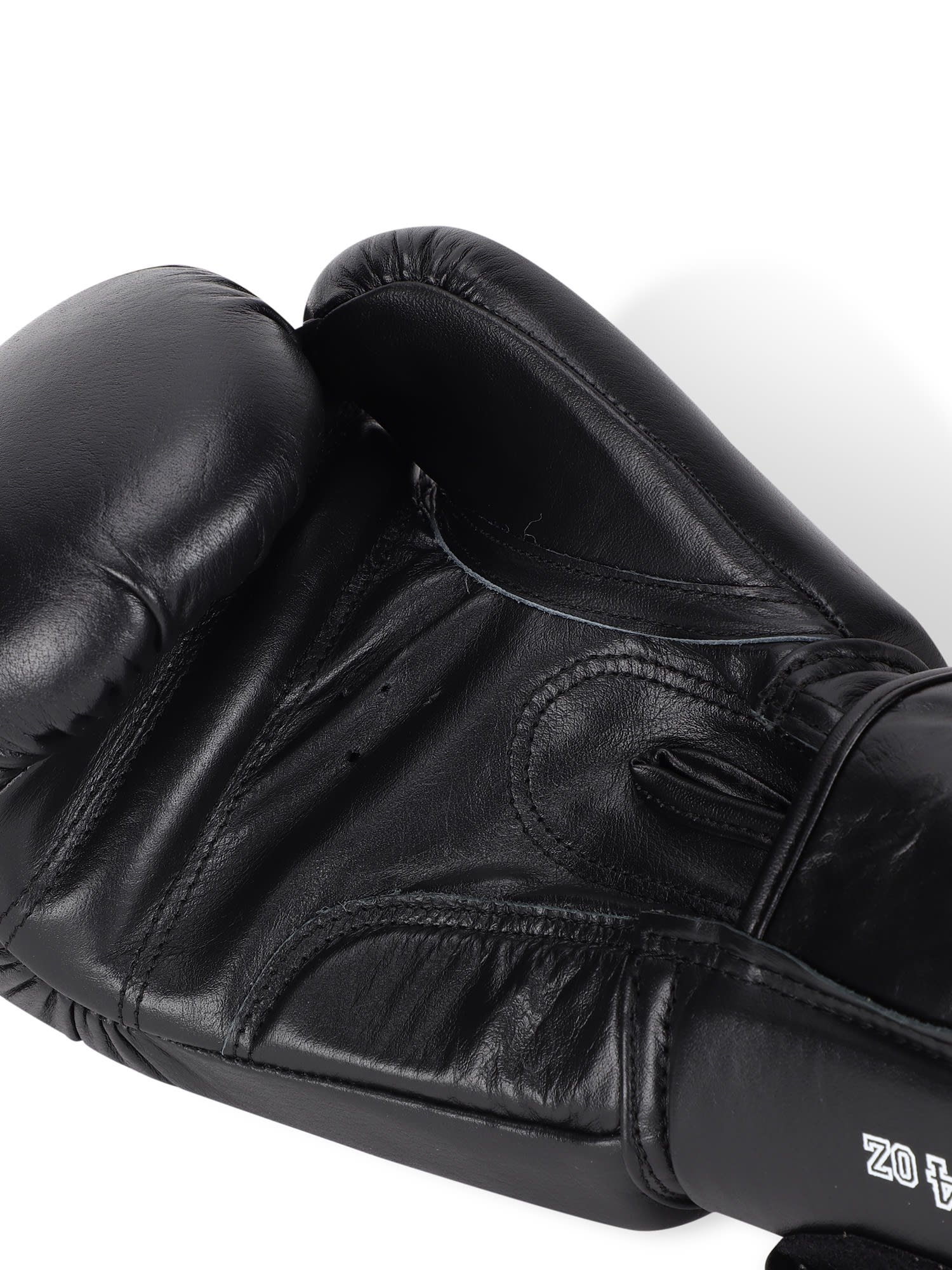 cult.fit Boxing Gloves - 12Oz