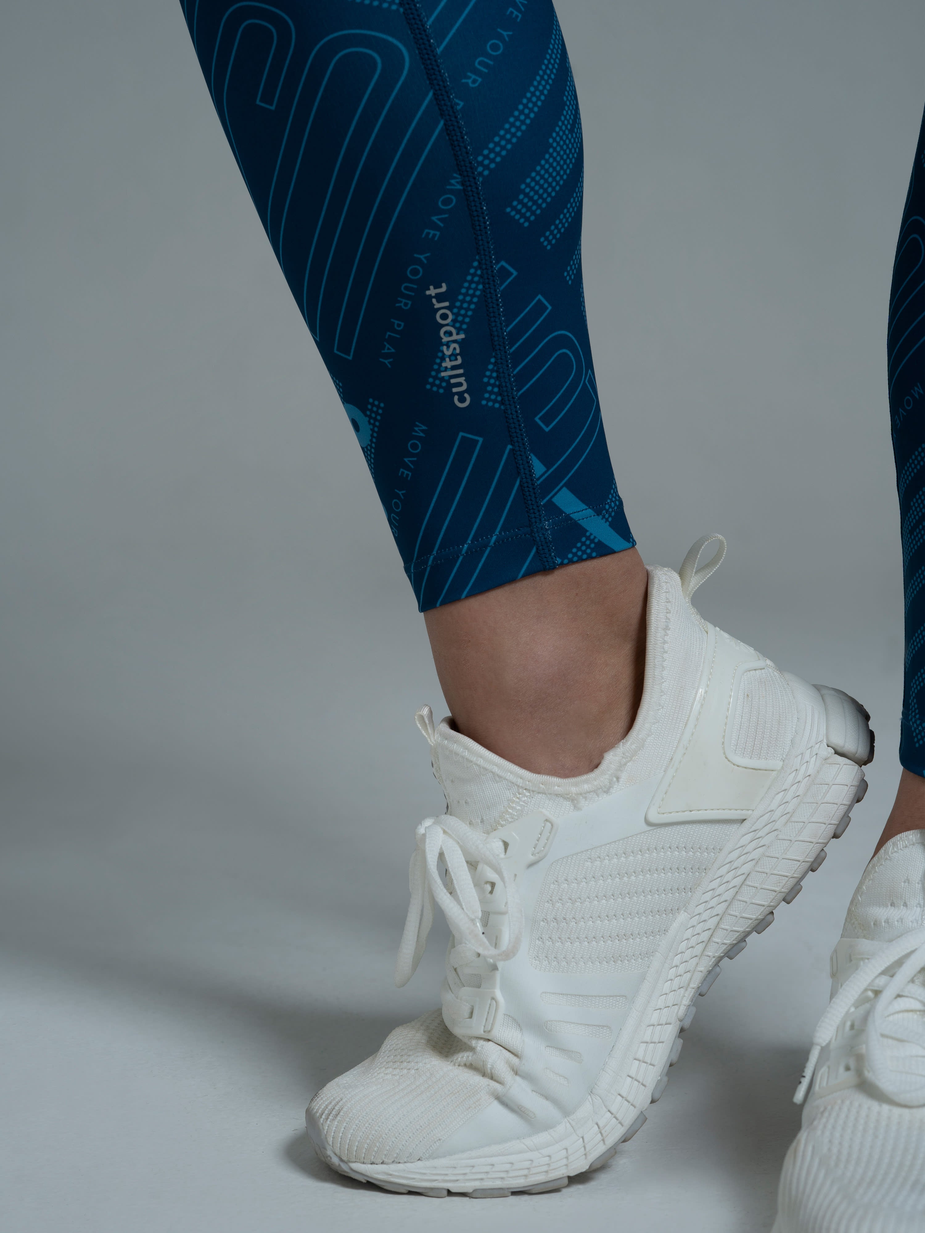 AbsoluteFit Typography Print Tights