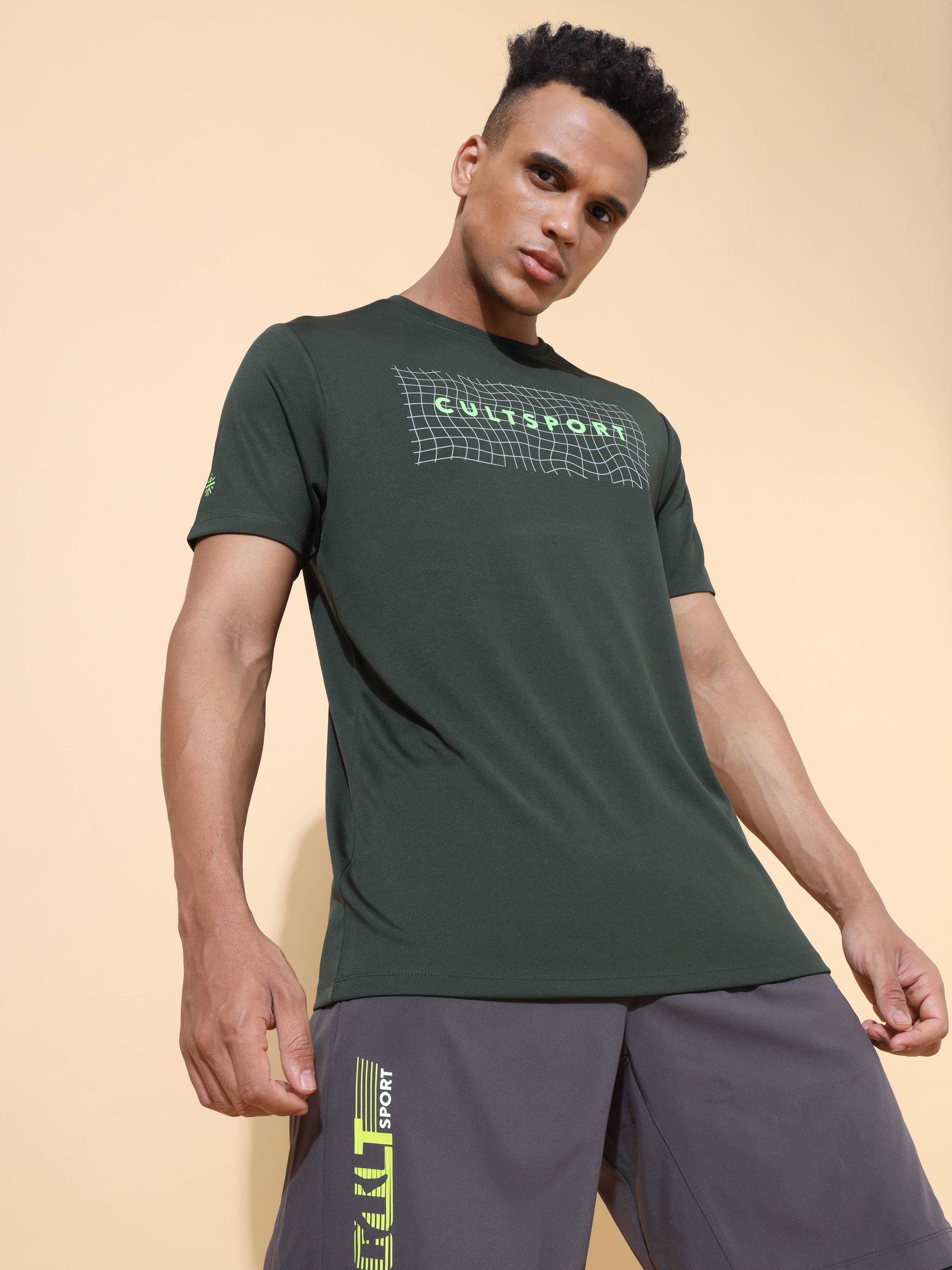 Graphic Print Active T-shirt